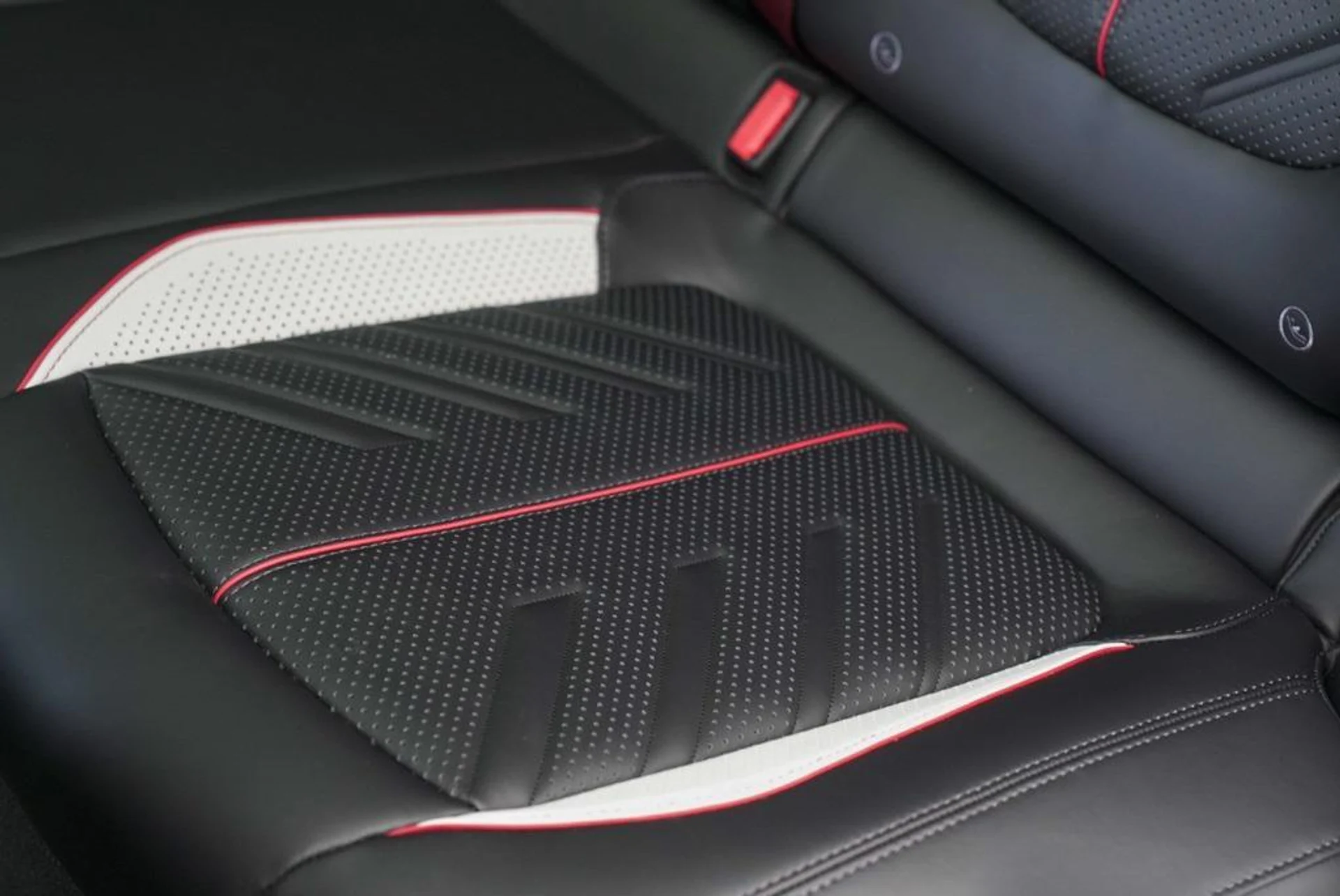 mph024_533047775_p_Hk_Yq_Ks2f_Nk_Cr_Gxj_H54o_T_Dy_Jr_Zs_42ac1c7ef9