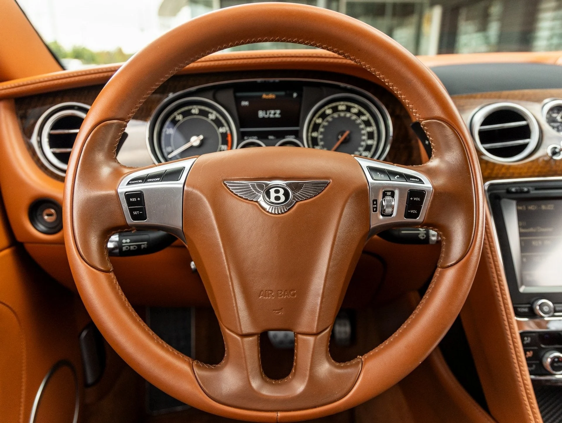 mph024_533845638_25_5375ad701d