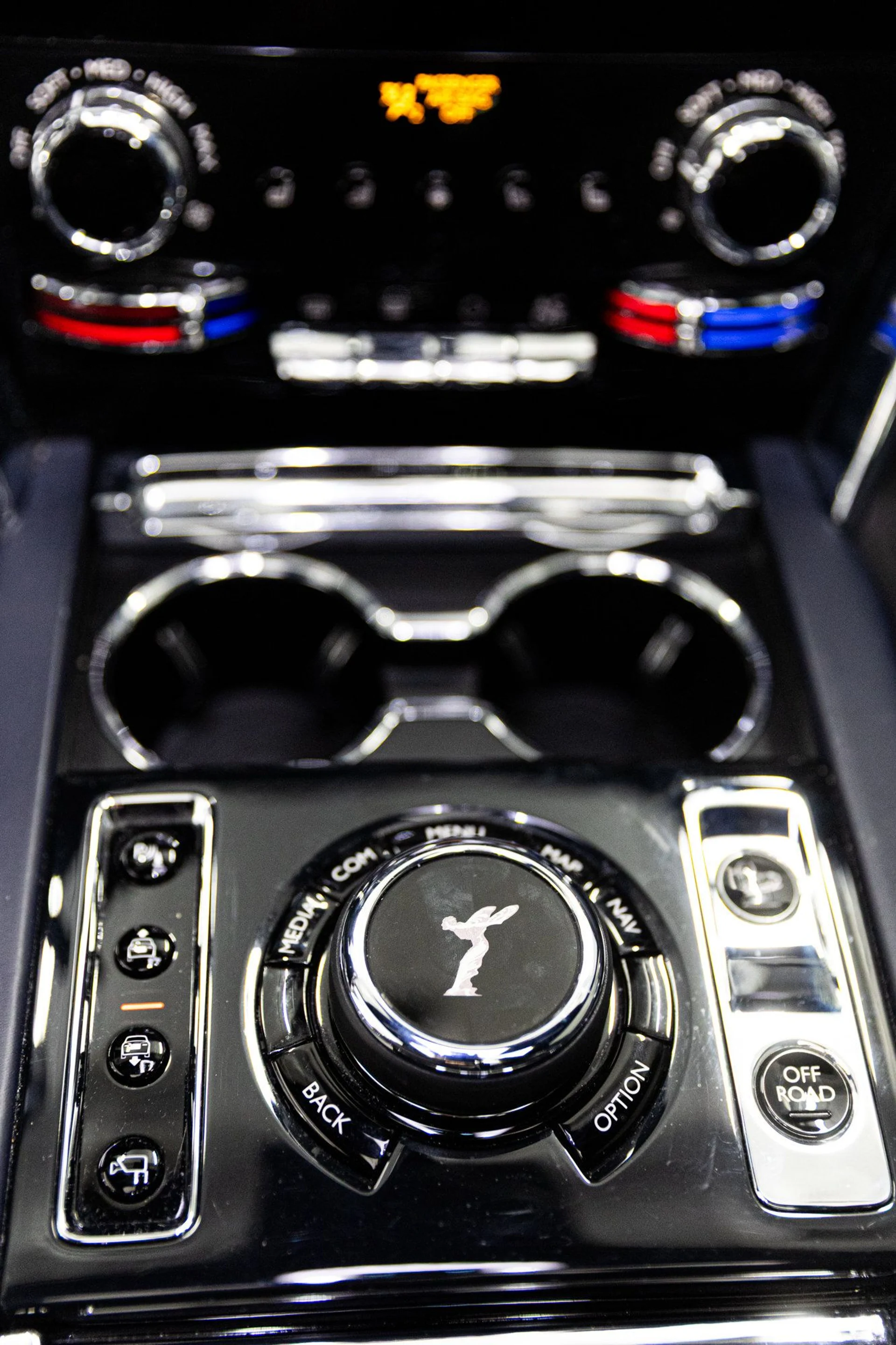 mph024_545782687_acf1bd997733f378fd39cb46a34e1e2cx_b02d9391a6