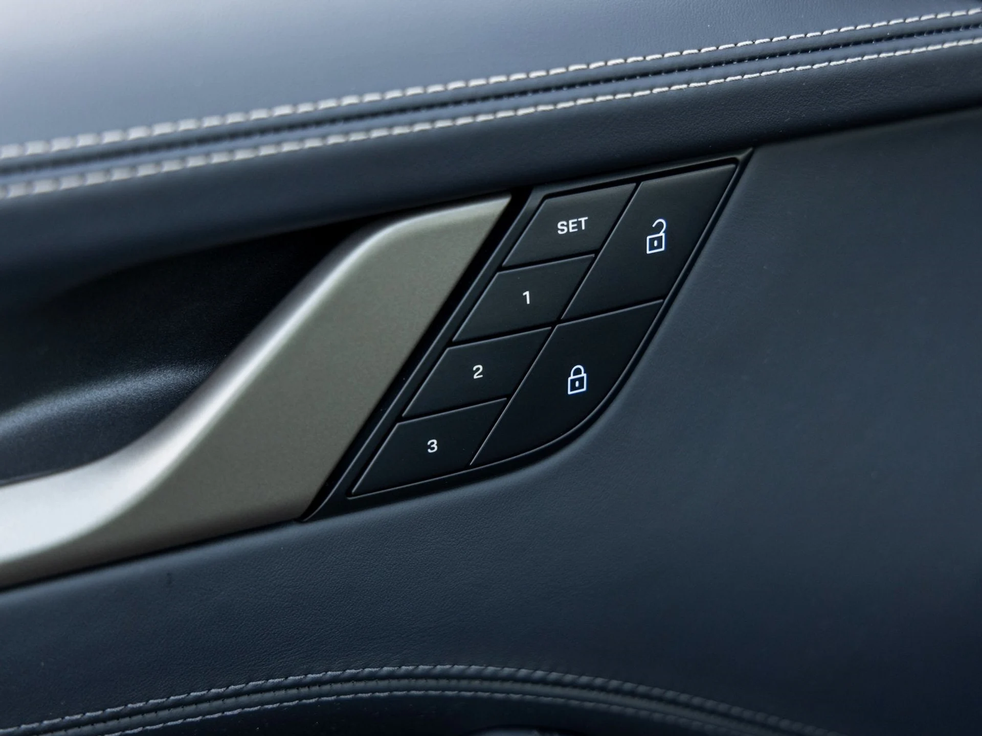 mph024_546020742_25_78fc7cf00f