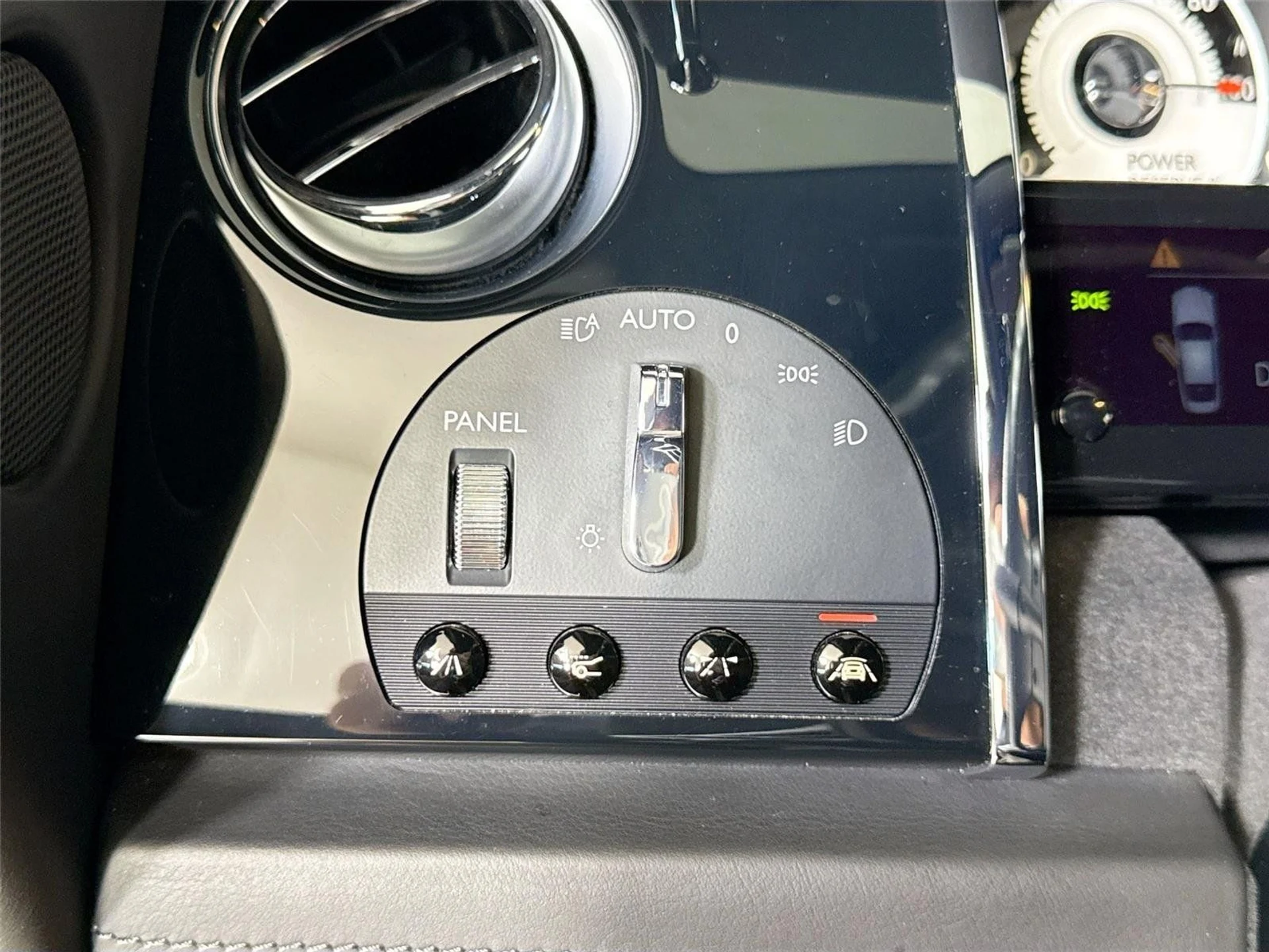 mph024_546725745_c141789fbfbb0ea1c23903c771cd1697_528223af98