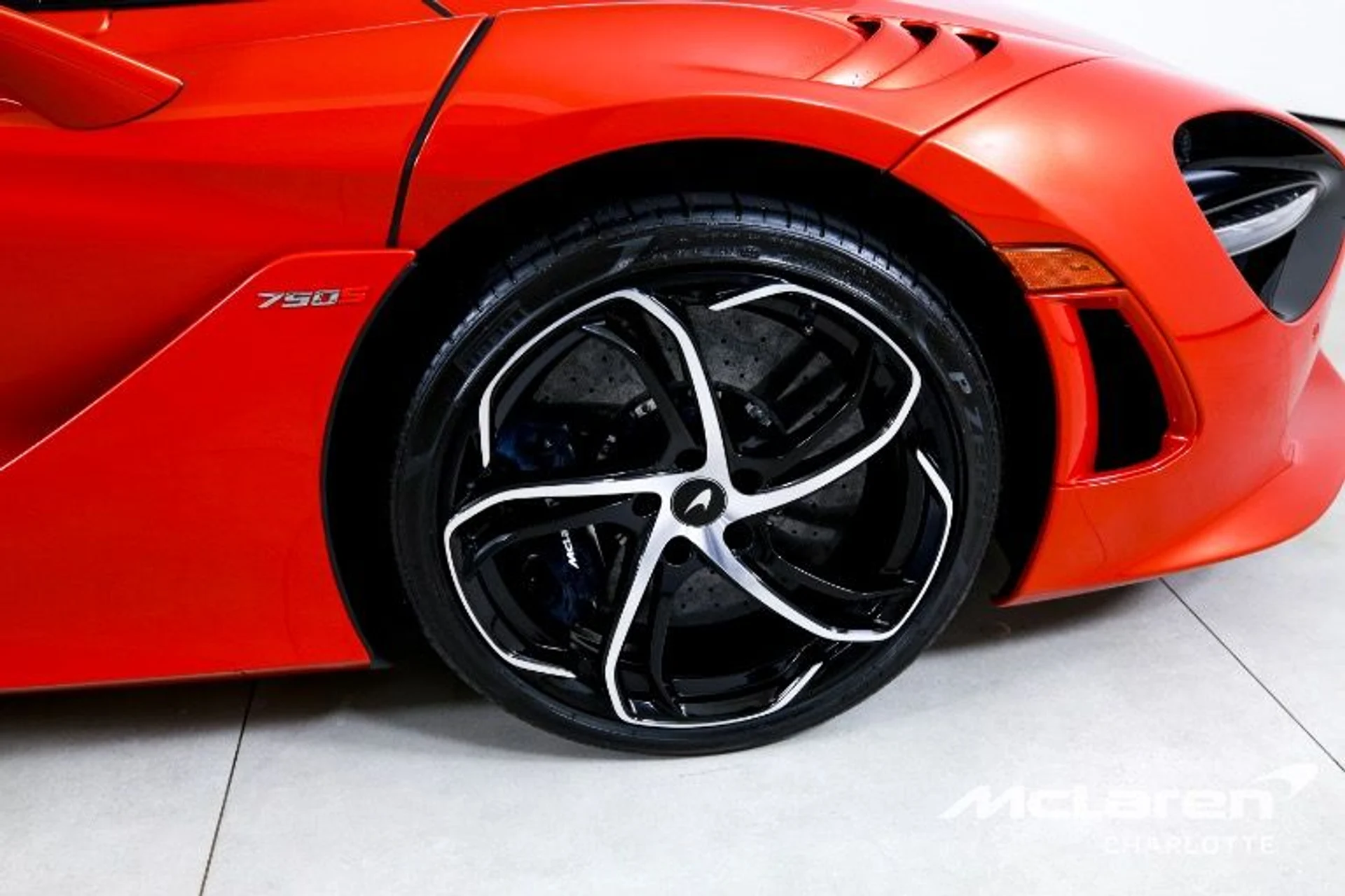 mph024_54830816_Used_2024_Mc_Laren_750_S_86e8f8dfb2