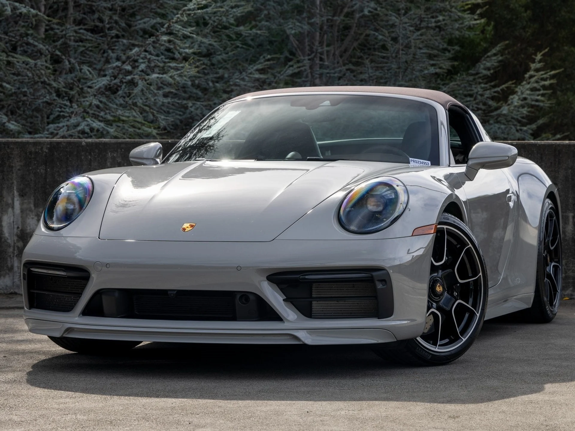 mph024_54967539_25_5af7144981