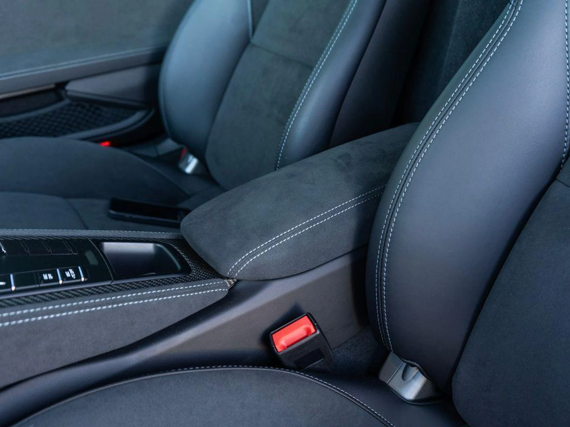 mph024_551330984_k_Pm_Siyk_C95_Ce8q_VA_T_Dc_Hyt_O_Aw_3bc1a1fd5f