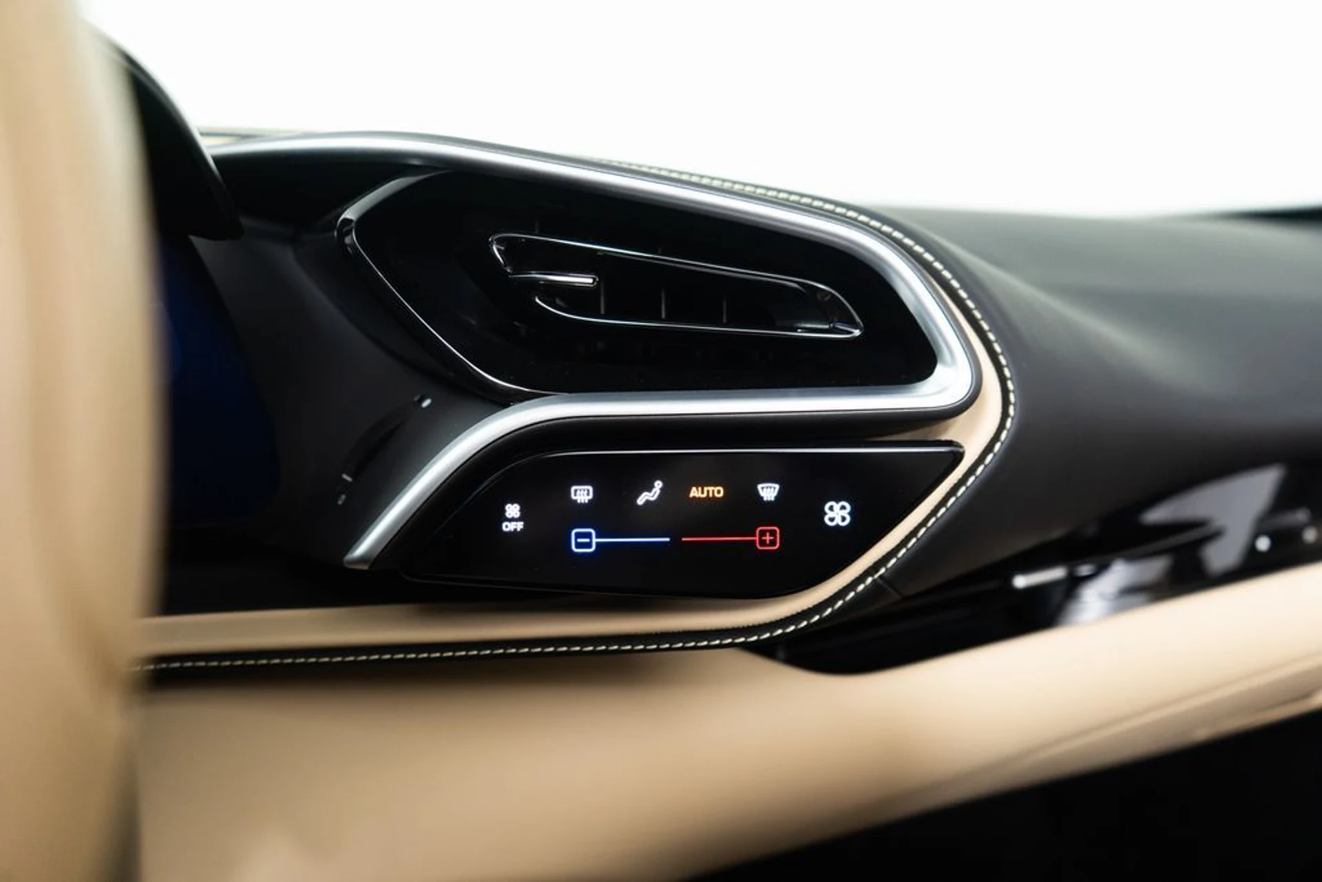 mph024_553450702_49469897_259b_4697_a071_9b2518c21db9_dea6d29ce2