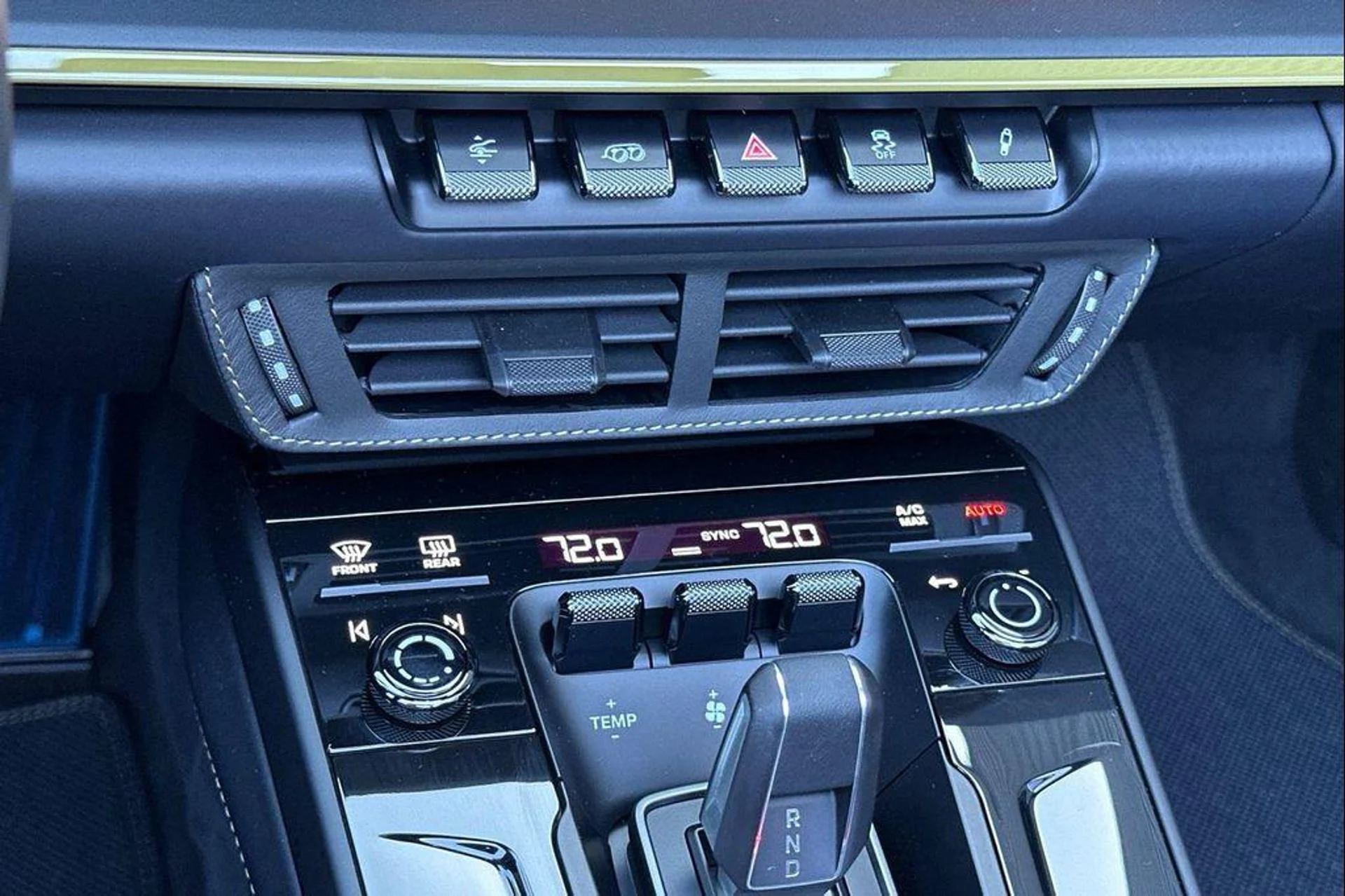 mph024_556242258_zg_Lg_IJ_Tc_Q_Qw_Zwm_Cay_MK_Zg_Ak_Q_Bd_Q_5b26e8b886