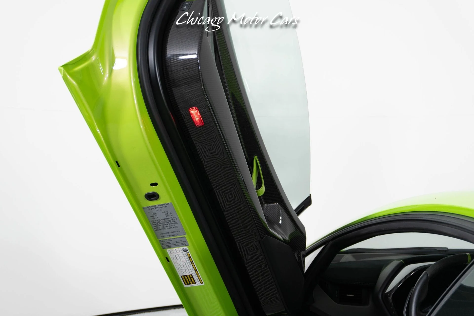 mph024_558309441_13081_p25_l_5b001646b2