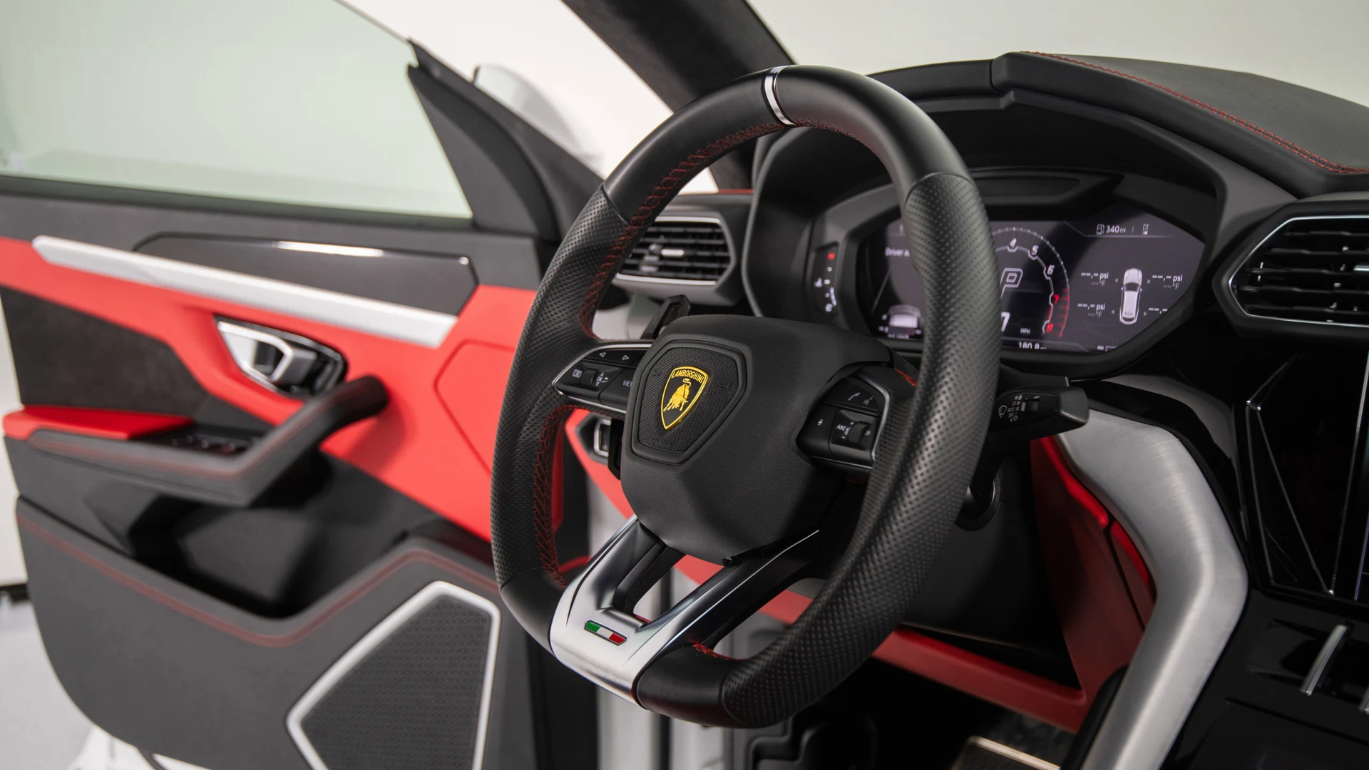 mph024_560175381_4ccdee3fcd3b4c50b61c9e555d158b90_90033c3fdd