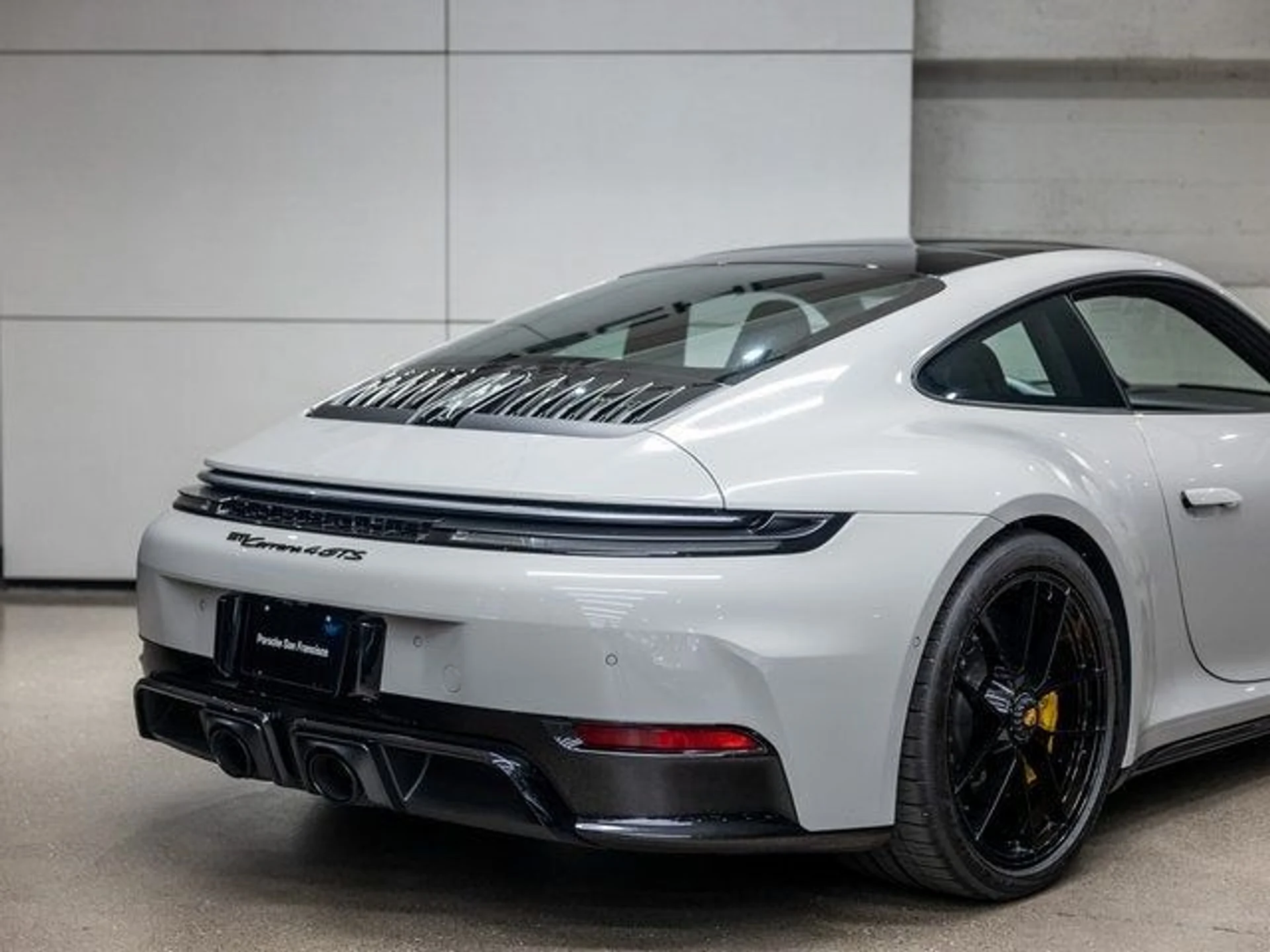 mph024_567524796_25_bc20562705