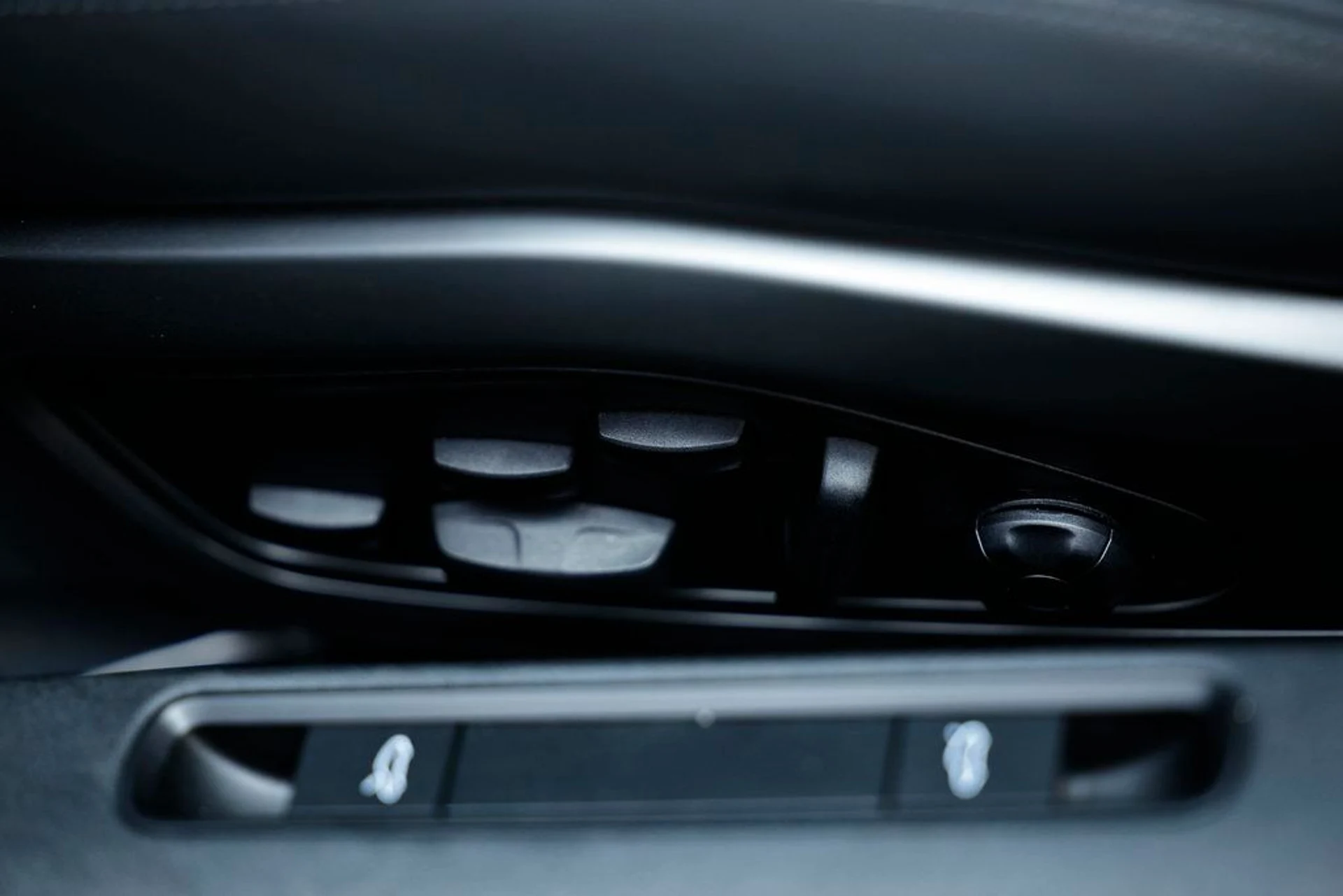 mph024_570024767_c762b759e8c101e5a4454735c50e3ebc_73ccda4c6e