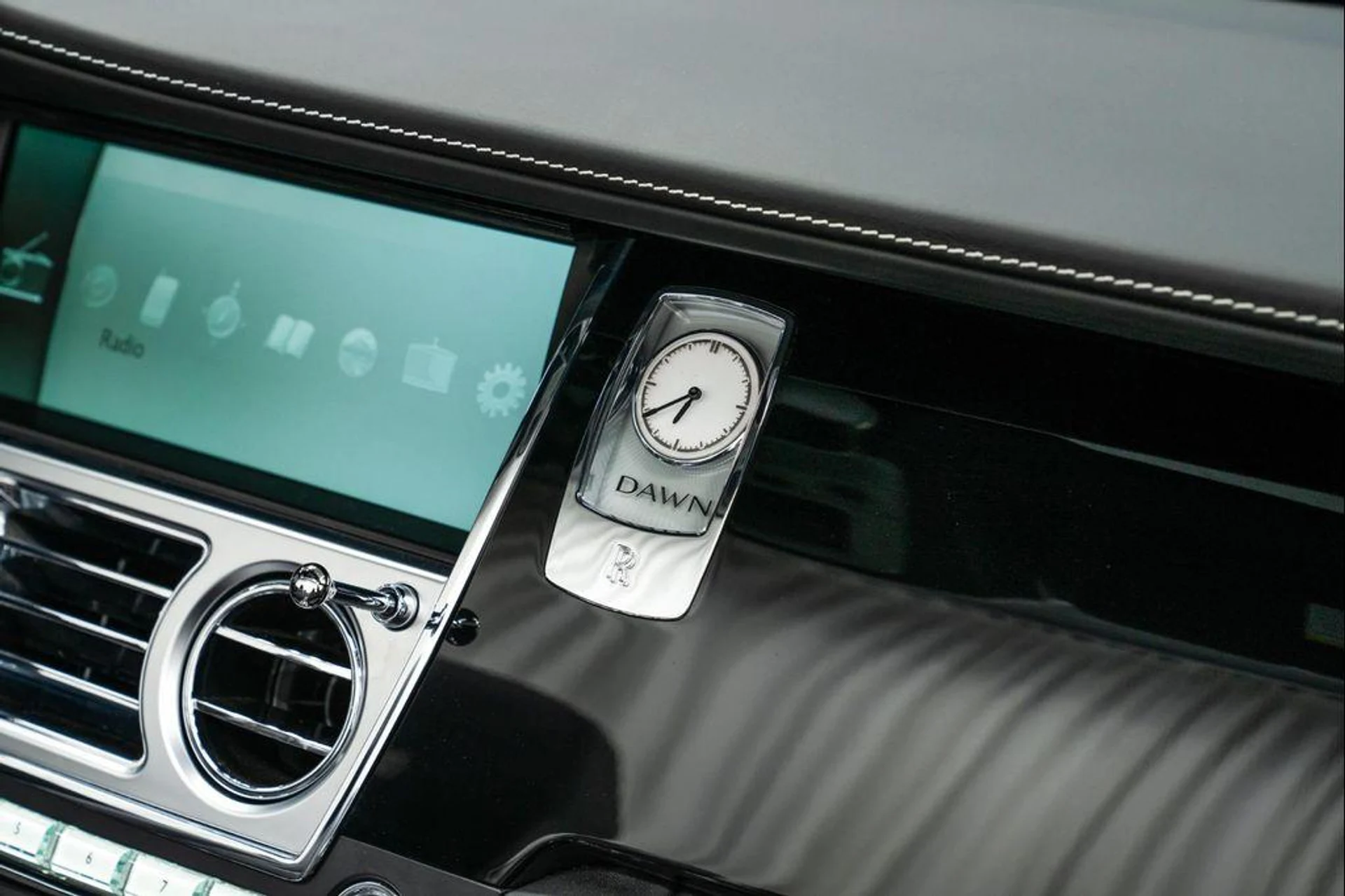 mph024_57273480_WCGMX_Aw_Lt4_Bz_Z_Hp_MU_2q_TN_7_Tb8_2b2710f4f5