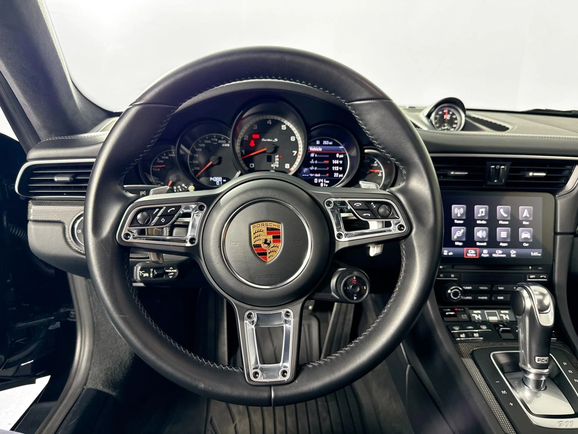 mph024_573586047_Used_2019_Porsche_911_Turbo_S_1782334240_3822d5b442