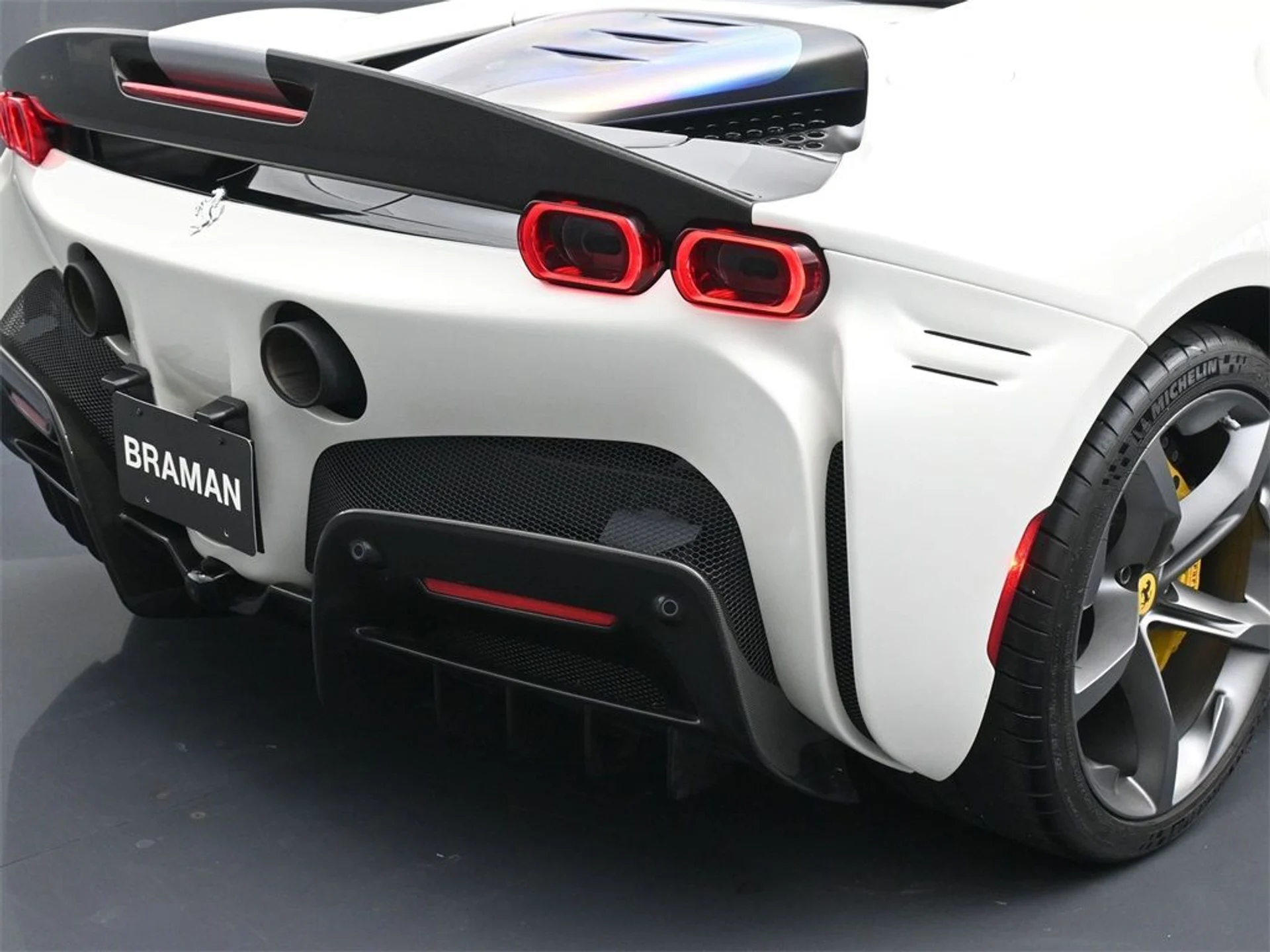 mph024_588641241_c8a3875dd6c3e4bdf1c88d2a536e1af9_ddf496d42d