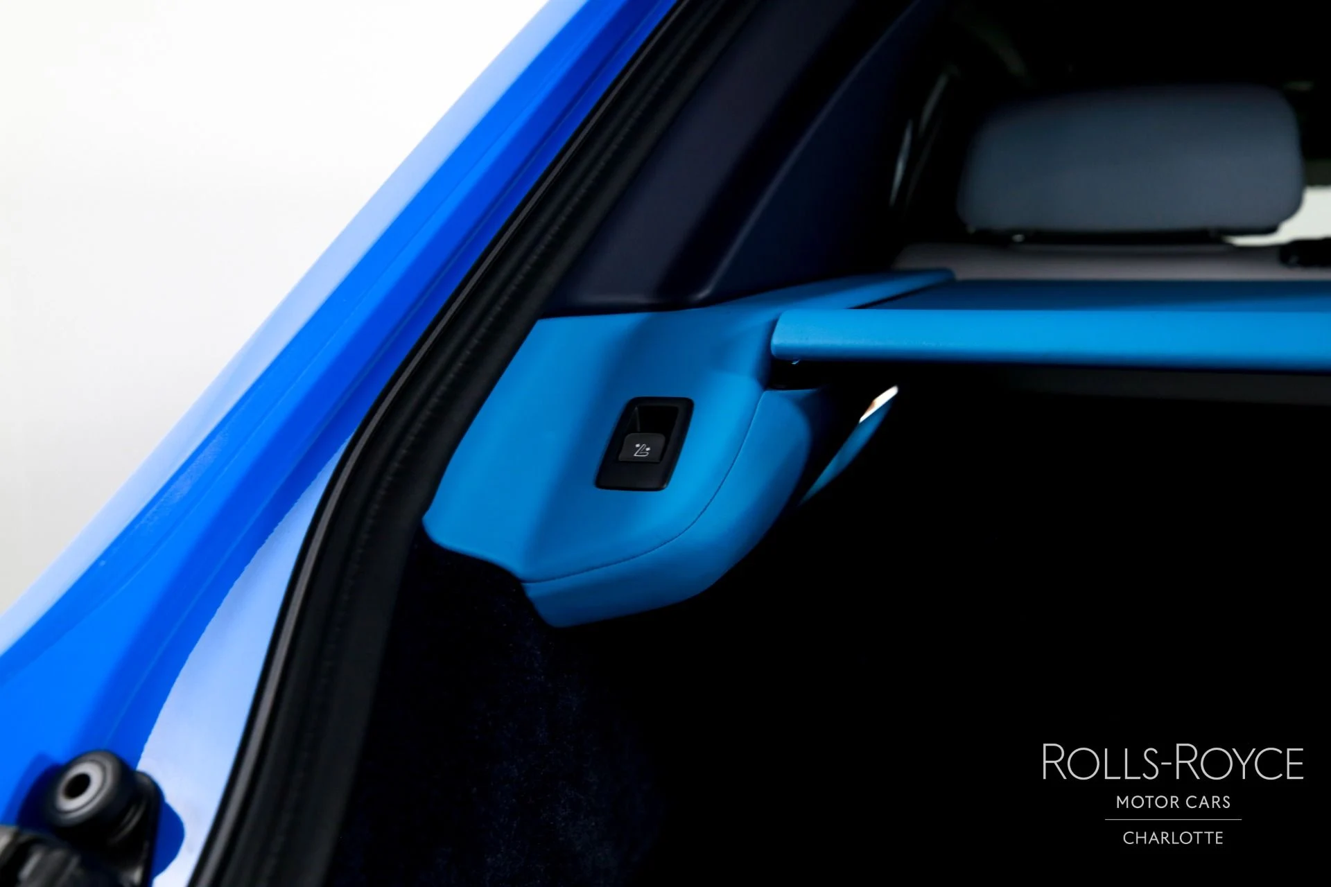 mph024_589870207_Used_2023_Rolls_Royce_Cullinan_1771369577_378c094737