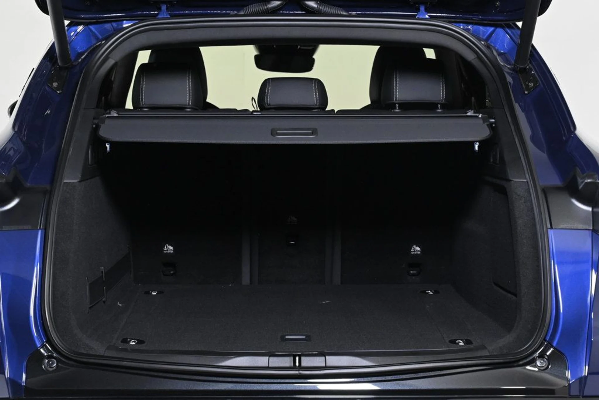 mph024_600059813_used_2025_maserati_grecale_modena_11350_22945466_24_1024_190ac583f9