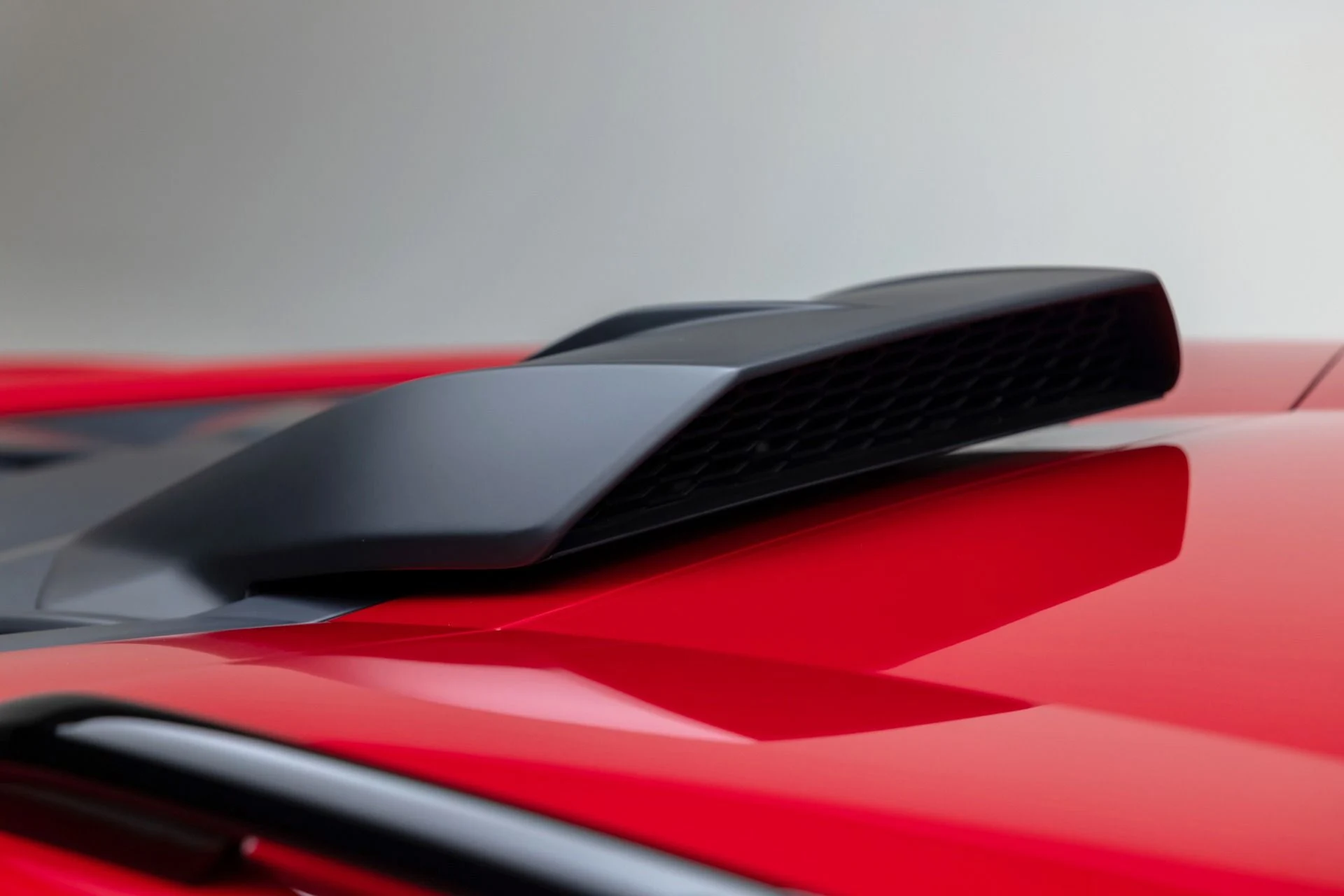 mph024_60253216_Used_2024_Lamborghini_Huracan_Sterrato_1765391926_ed4932c25a