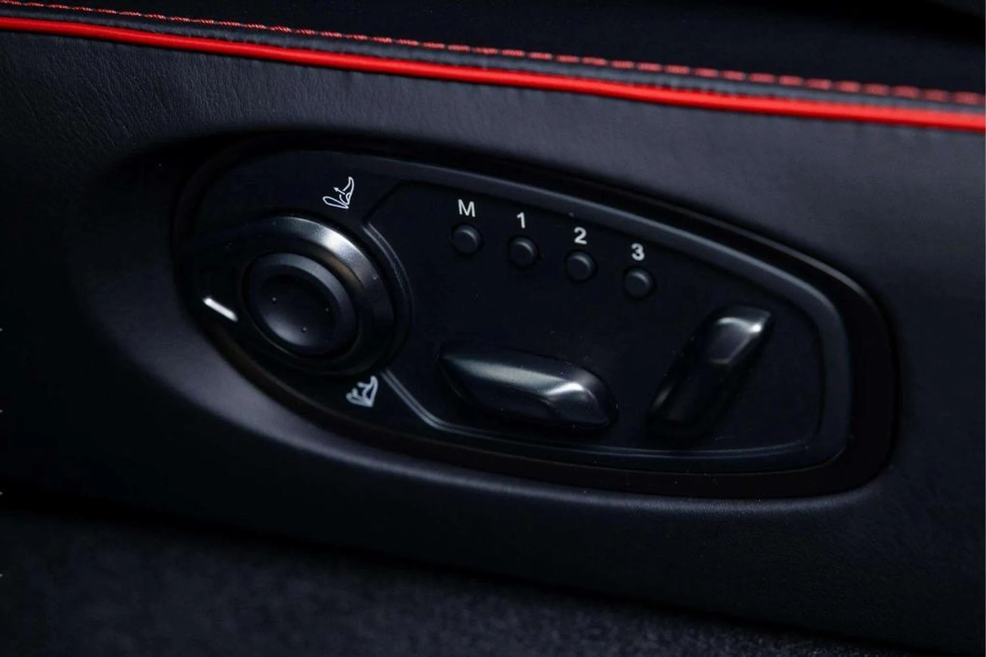 mph024_605380617_G_Dh_Tb2_Bw5a_WKO_Jq_8h4_U_Dm_Q_Em_F4_a66f1f98a5