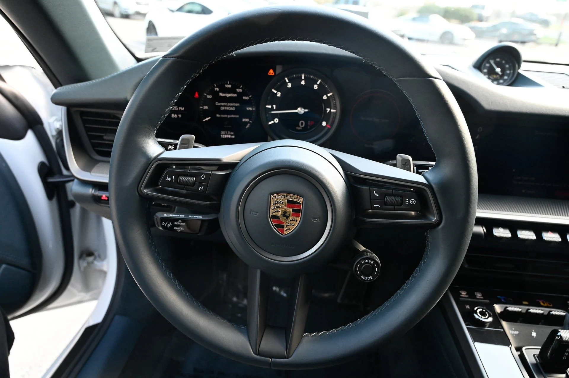 mph024_607128728_15ec44524b534f64bc38d85951a176bb_aa992ab4b4