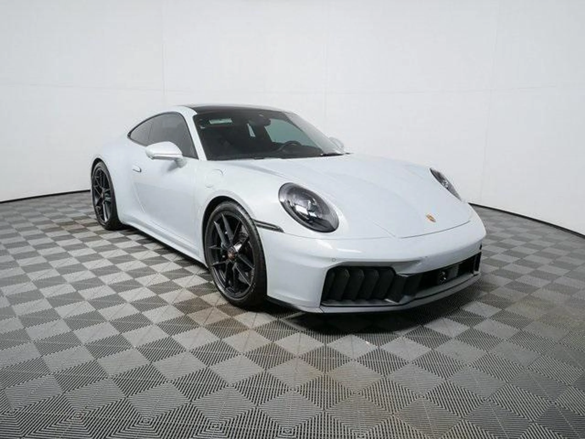 mph024_607498778_unus_H_Rr_A2_L_Ibg_Gsro6_F_Hucwl2_VU_28c27d869e