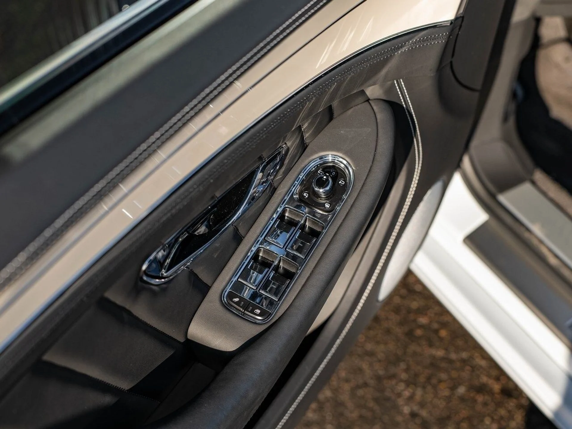 mph024_608488418_e6c45d1a331979bab5c0631b484917f9x_87fce74286