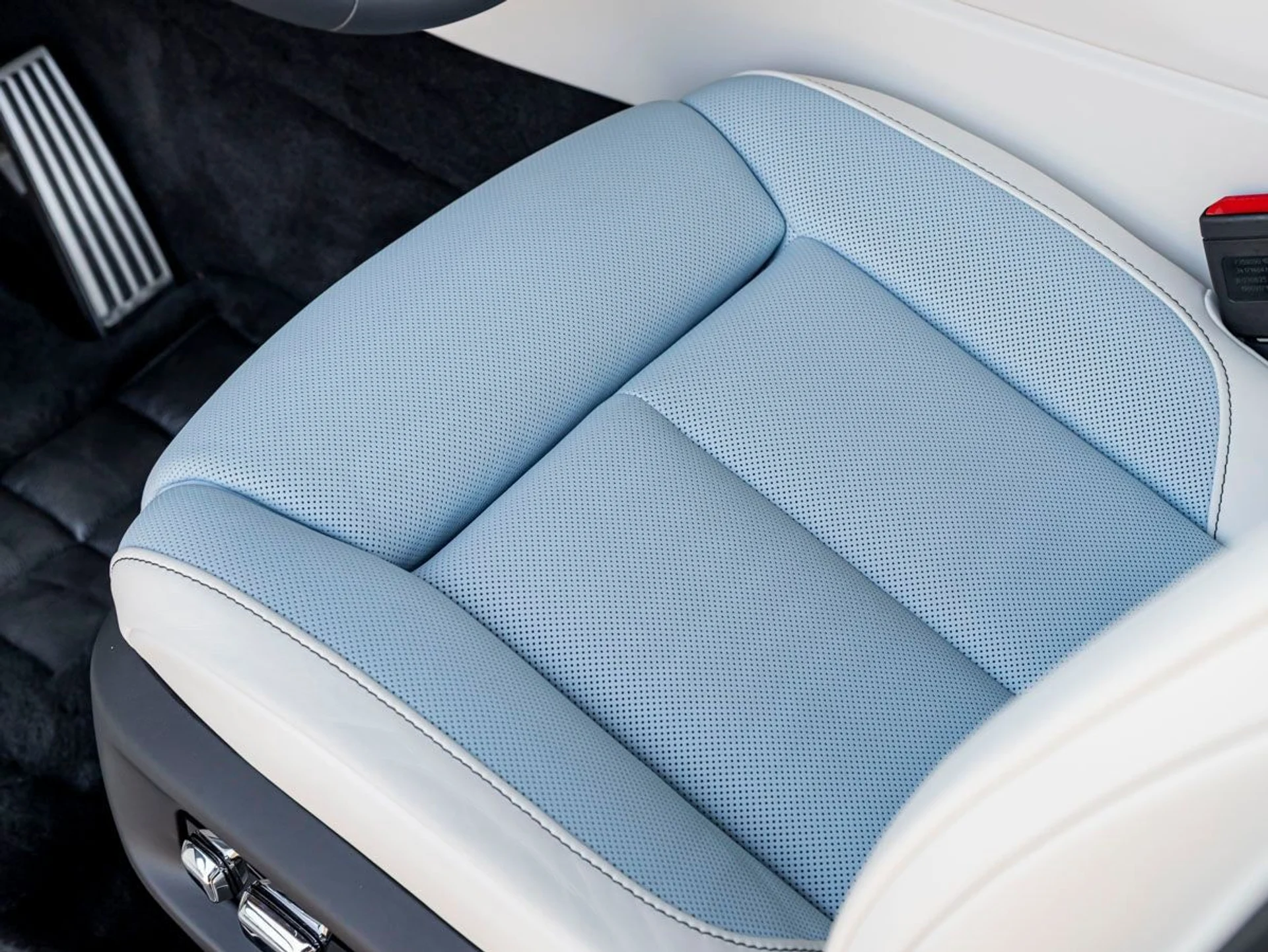 mph024_609133367_25_25631f1bc3