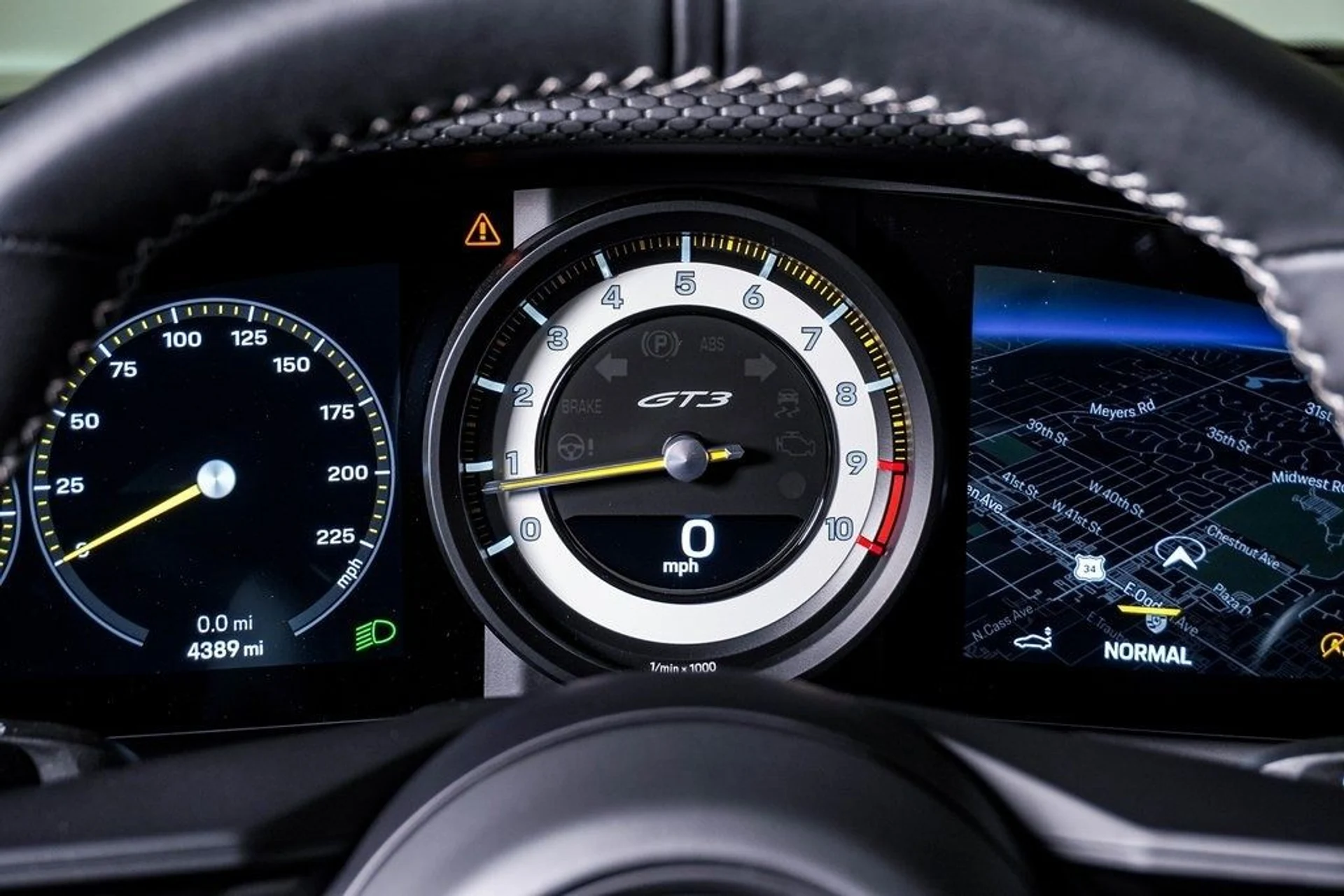 mph024_612298529_a10edb5865561023a0625c66ef5a43a9x_9ecdec925a