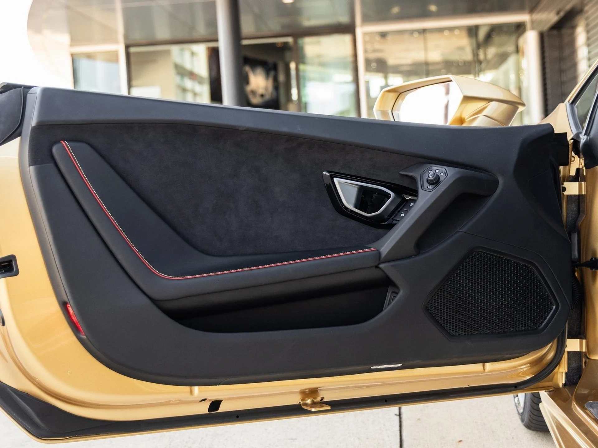 mph024_613441978_25_4b9536afe8