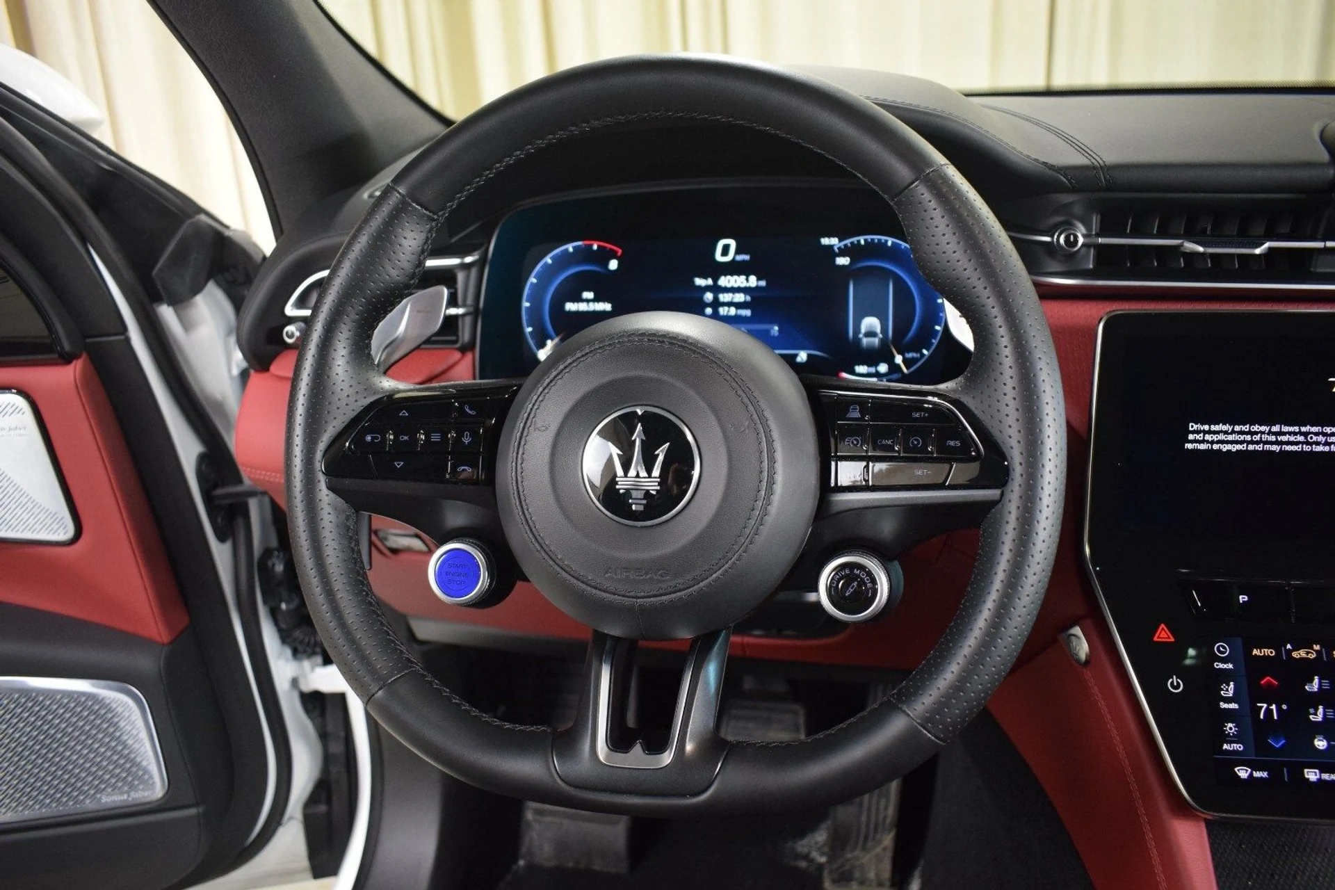 mph024_62555029_4f2dadee9454dbab776c1f599aaf3004x_f3999624a8