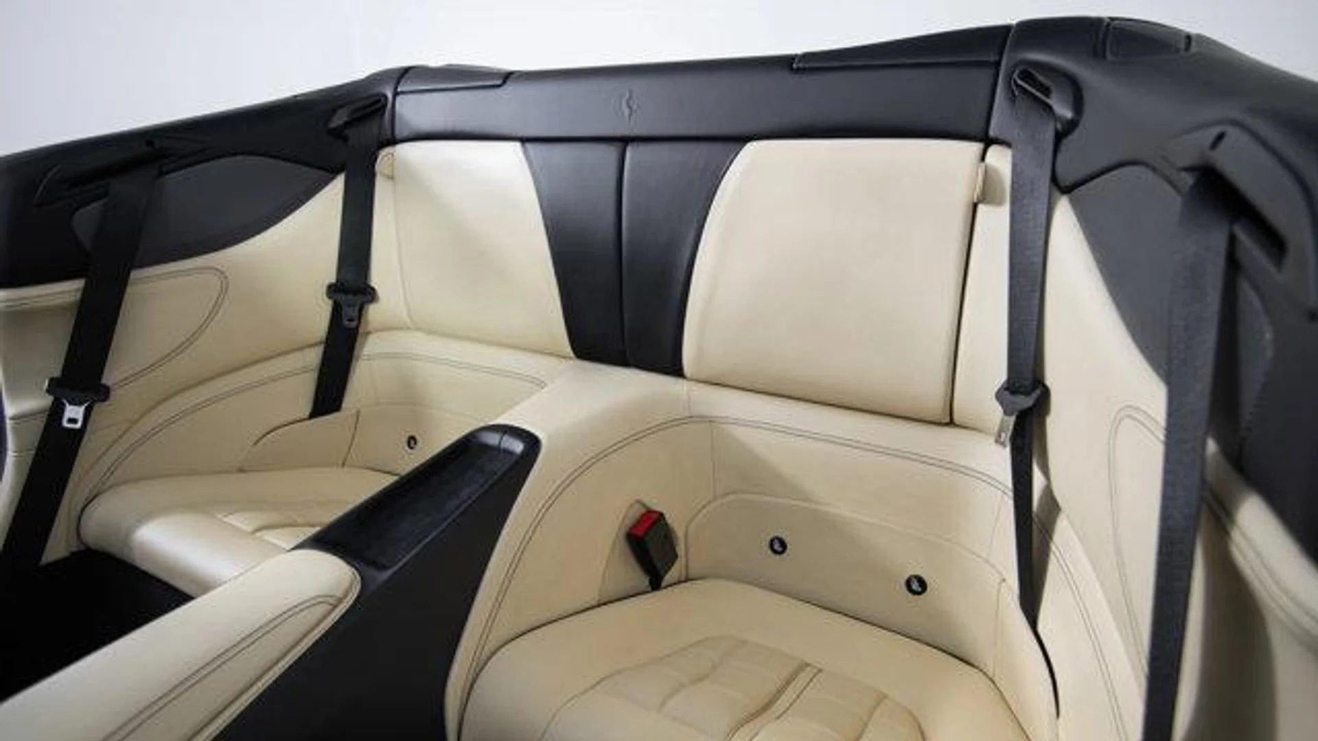 mph024_643335036_v_M8bidh_E_Qr_Dhng_p_Li_O2_G_w1x_Tw_f46622120e