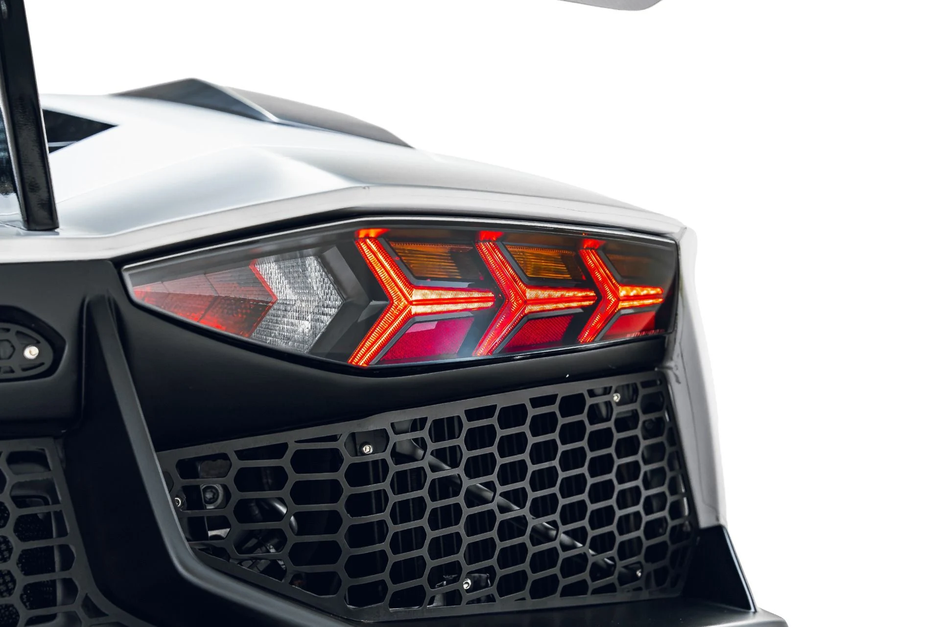 mph024_644528036_Used_2018_Lamborghini_Aventador_LP_740_4_S_1783639896_26eb33269f