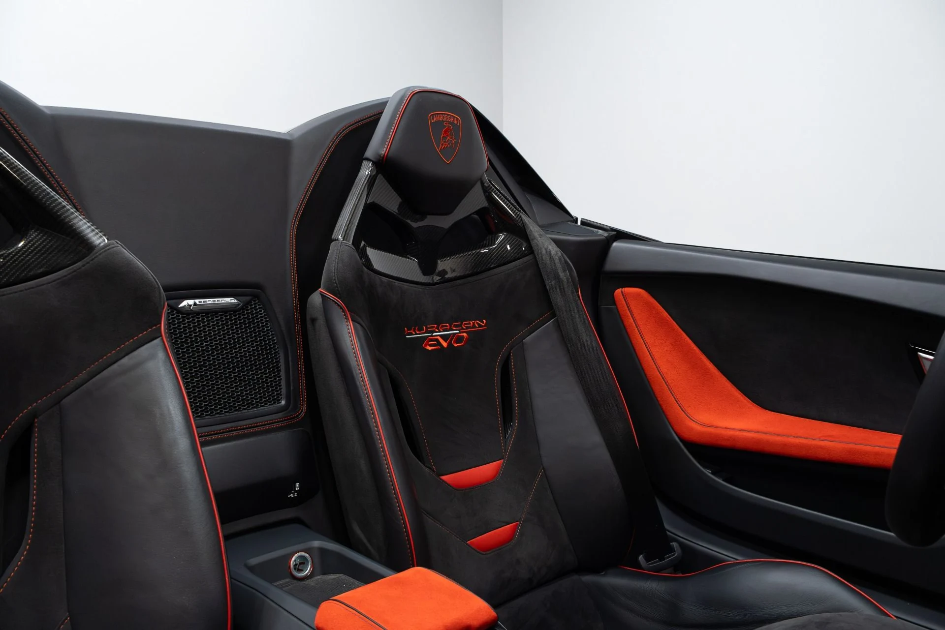 mph024_646762362_Used_2021_Lamborghini_Huracan_EVO_1773475781_4bfb40b232