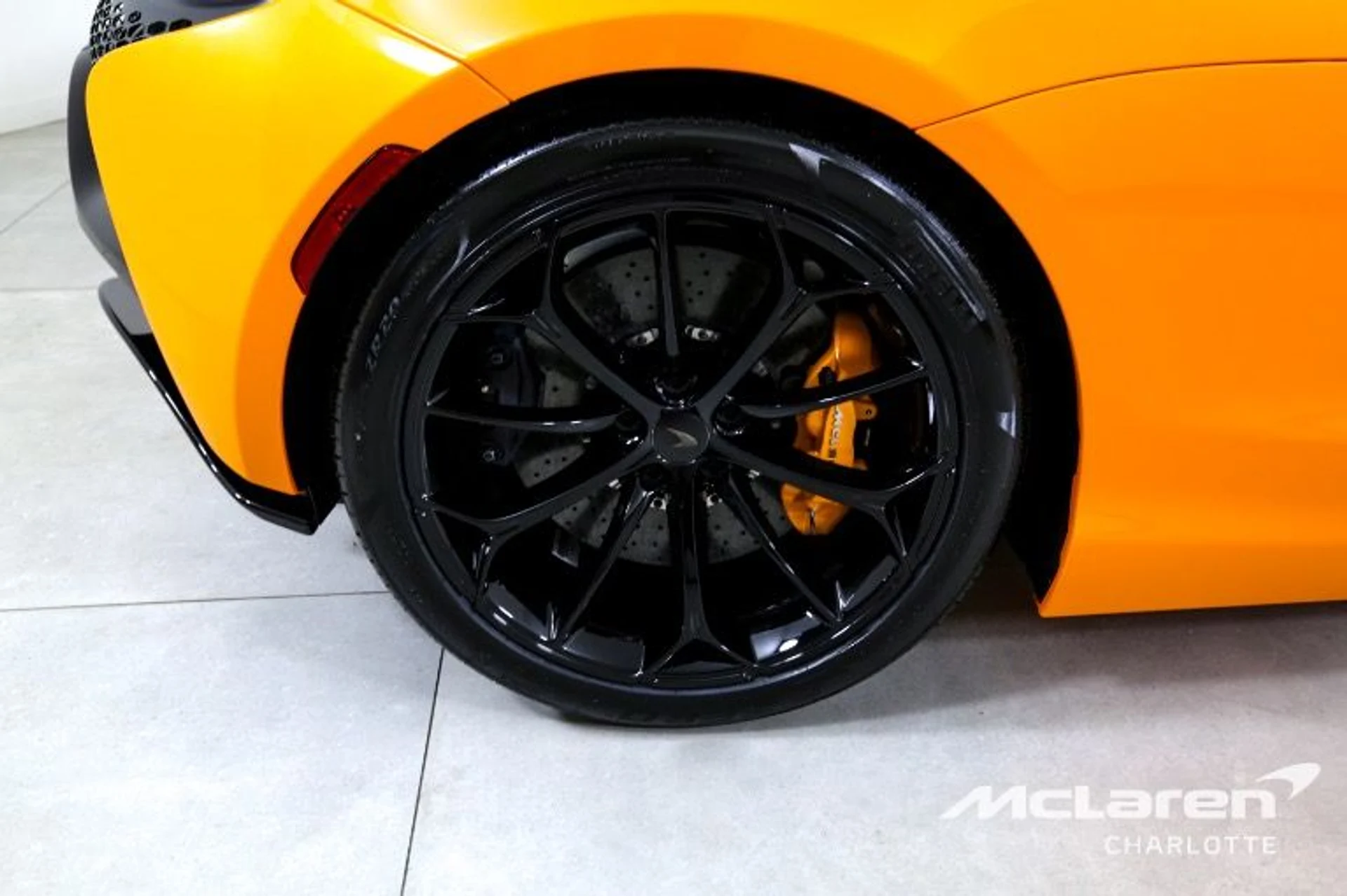 mph024_647852262_Used_2025_Mc_Laren_Artura_Spider_Tech_Lux_7e777e5041