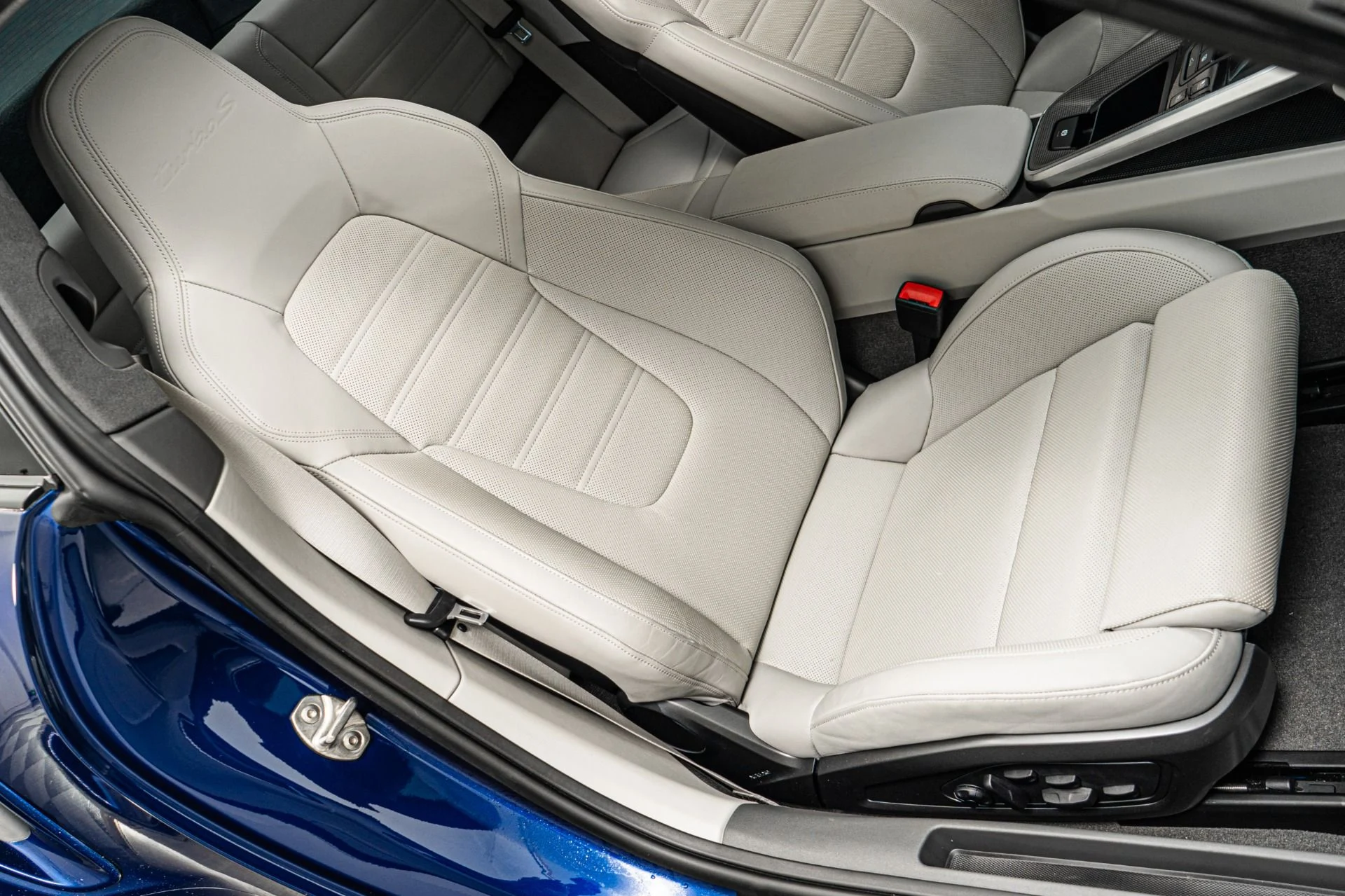 mph024_648163202_Used_2022_Porsche_911_Turbo_S_Burmester_High_End_Audio_Sport_Exhaust_1758922499_1df8ac1d5f