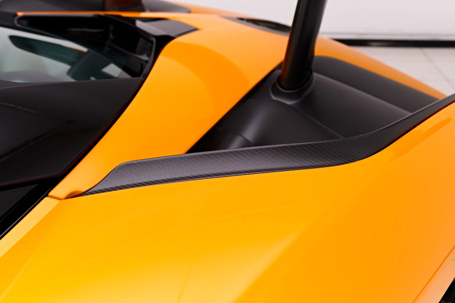 mph024_651075928_Used_2019_Mc_Laren_Senna_1754344438_f37ba61100