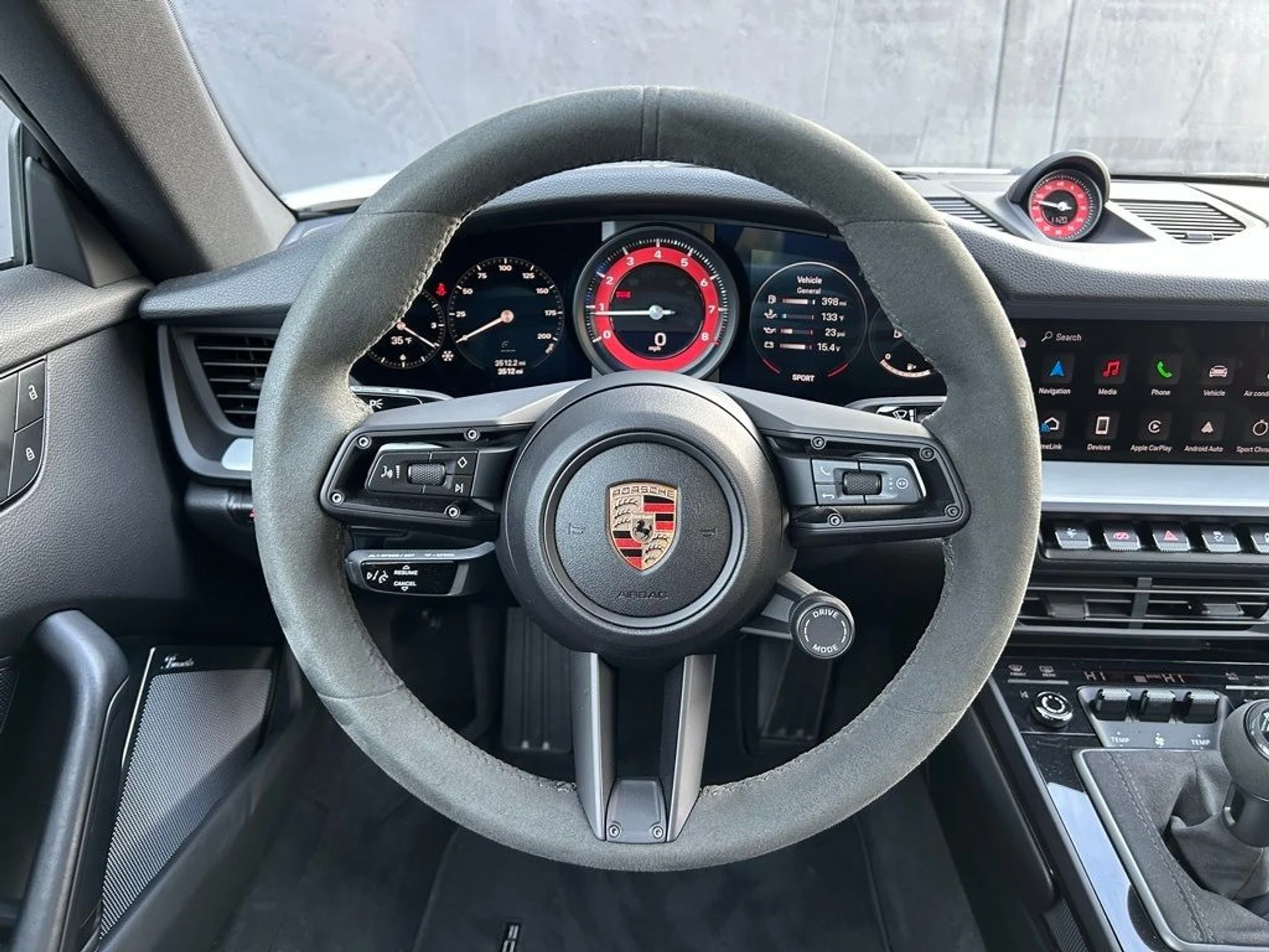 mph024_654101123_b9f6b25ef10345a4884d5e745fbe62adx_0f5cdea12f