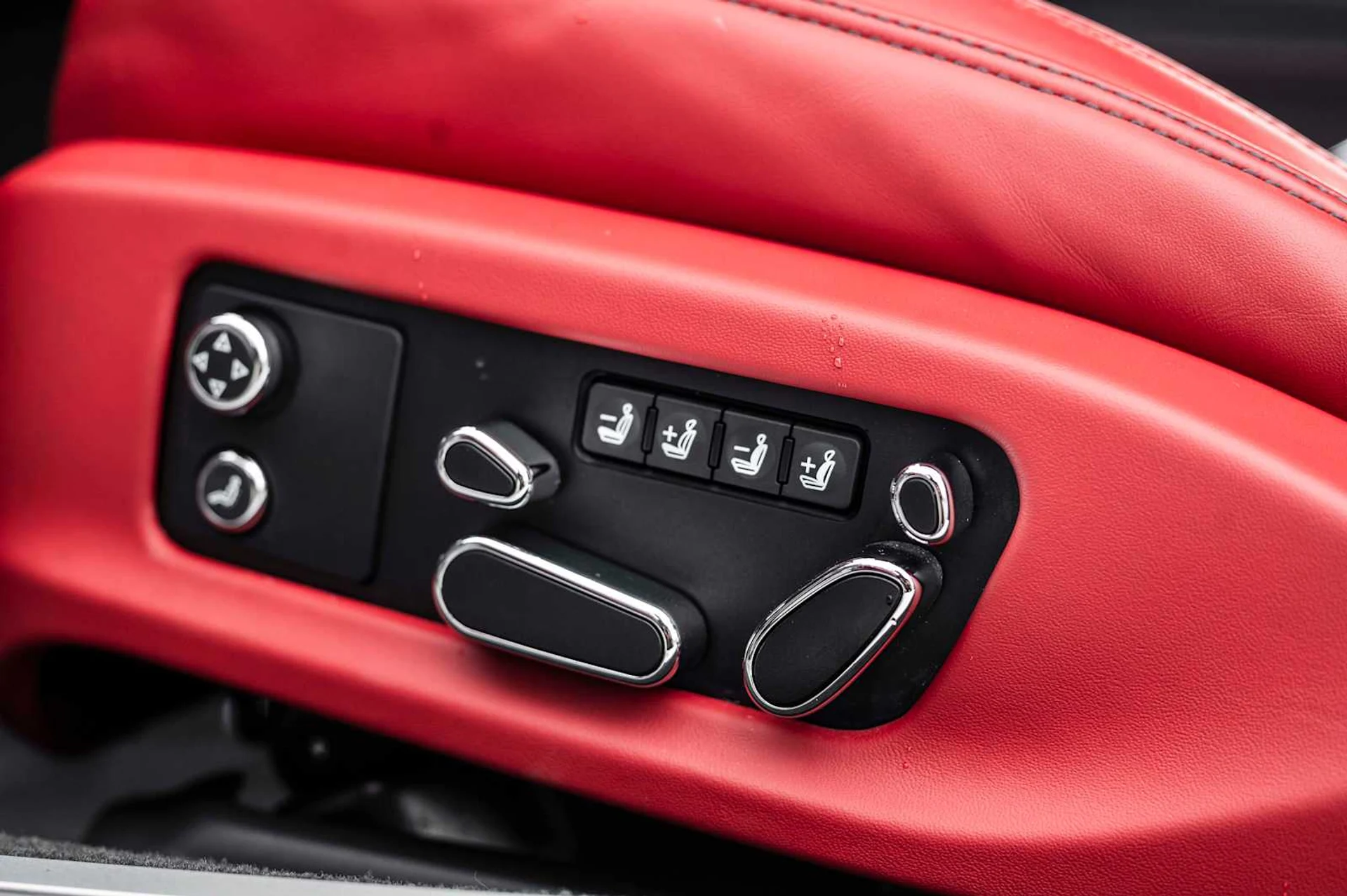 mph024_655685579_84edec9546072a15b3f0e84082f59774x_d188fad9af