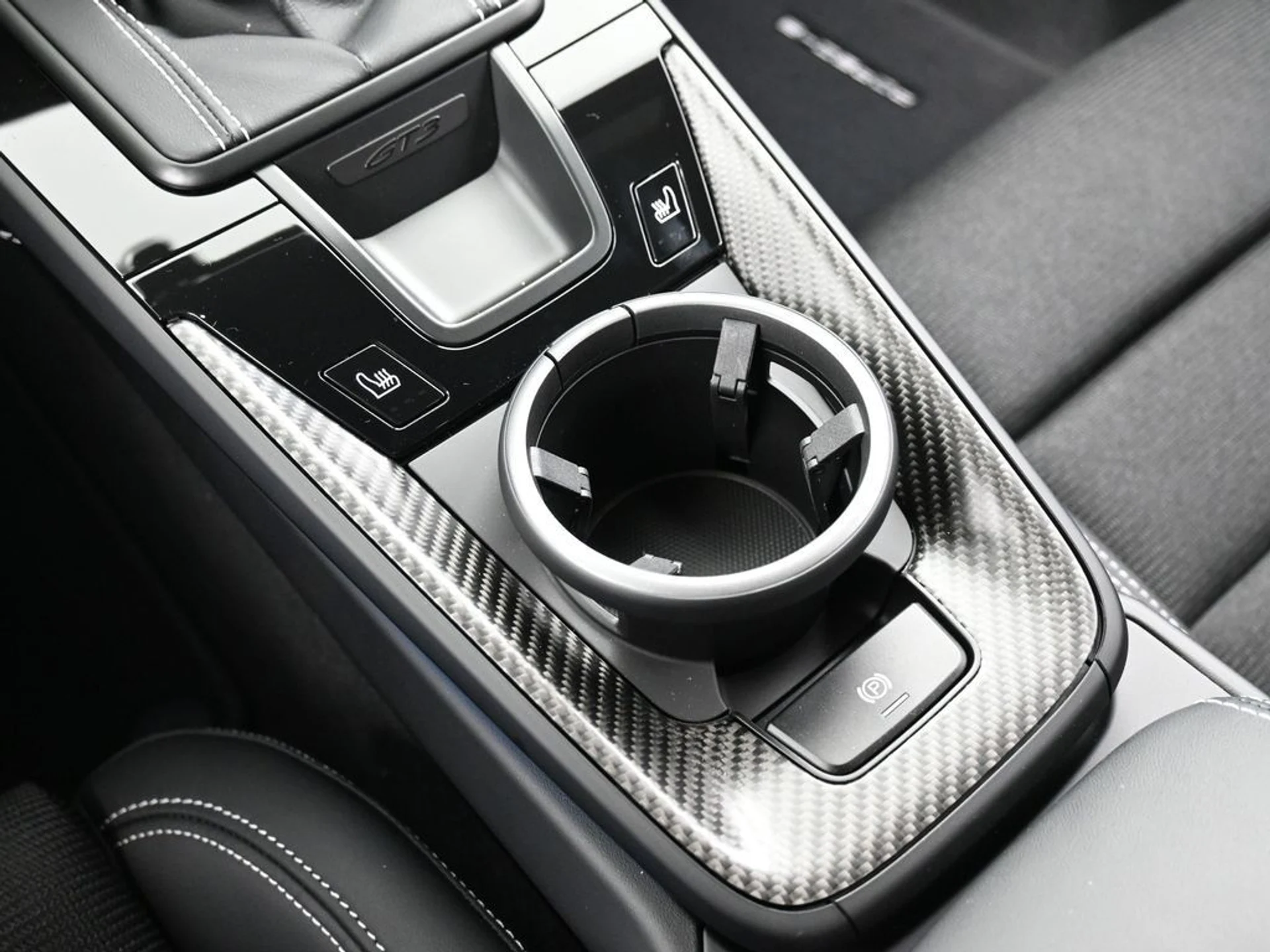 mph024_656095811_image_24_91a3623f2b