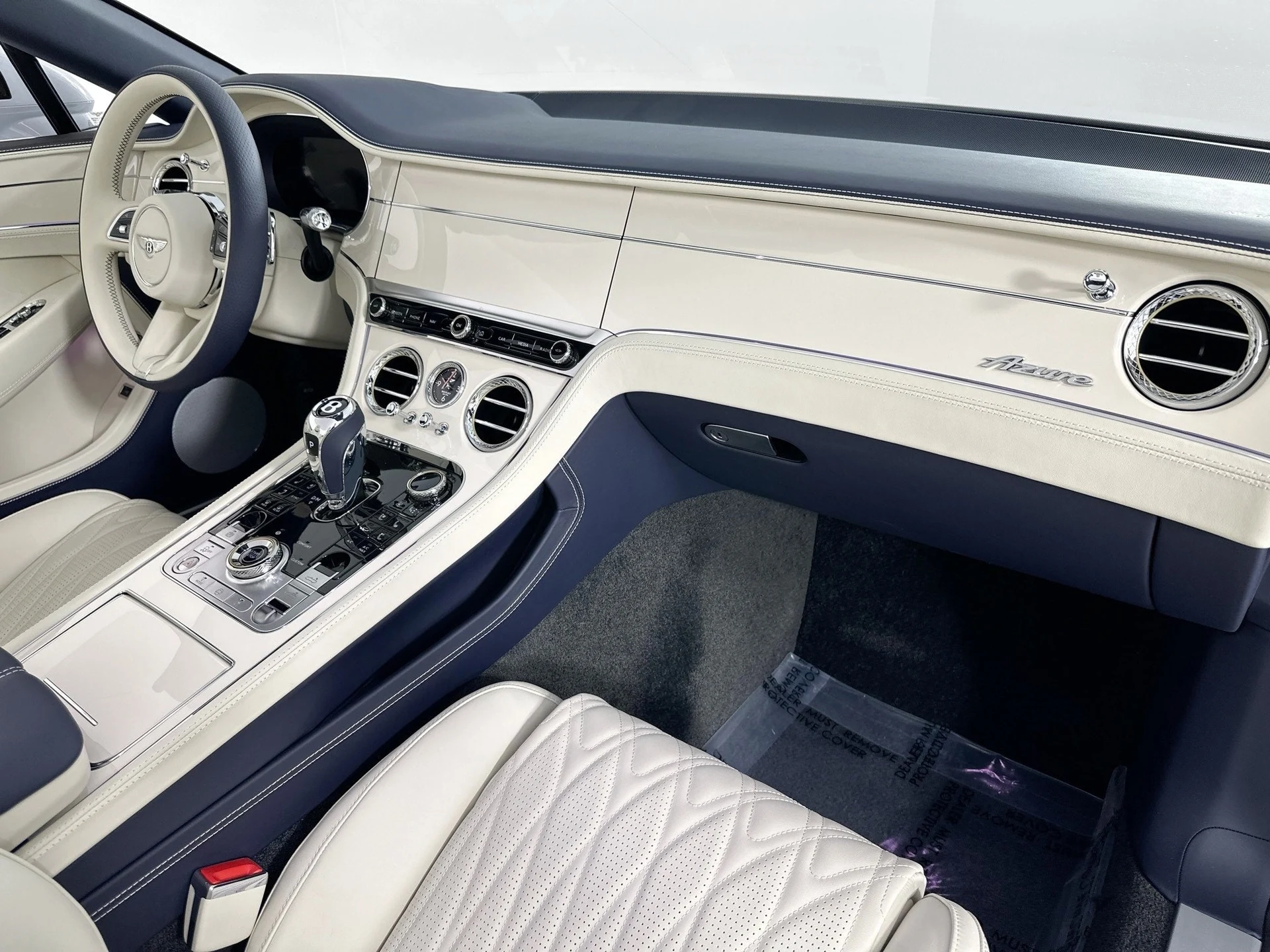 mph024_657484726_25_effd270235