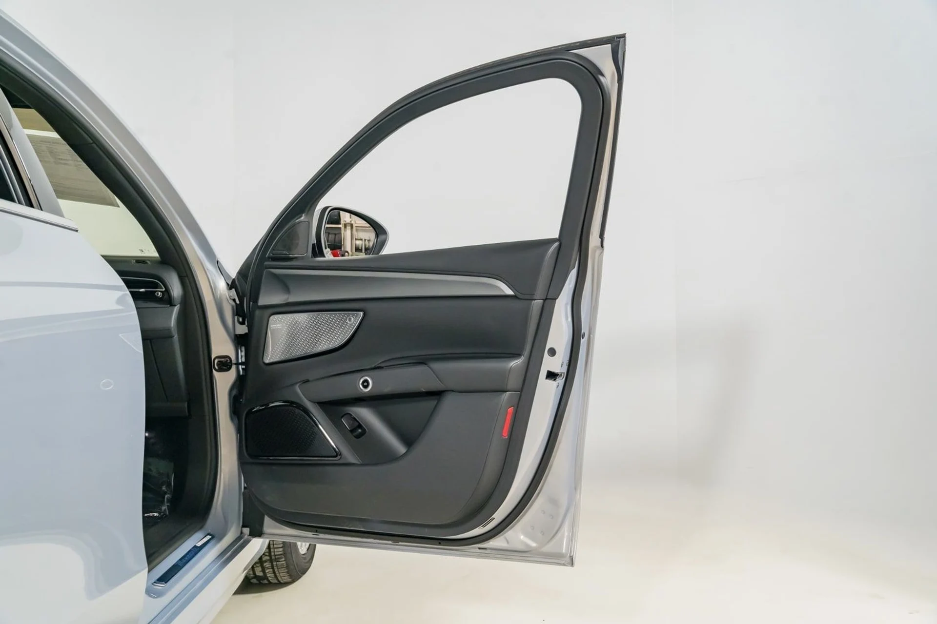 mph024_663013316_14b41bd6f47b49c3bde61cf954282eb0_2cbe570a49