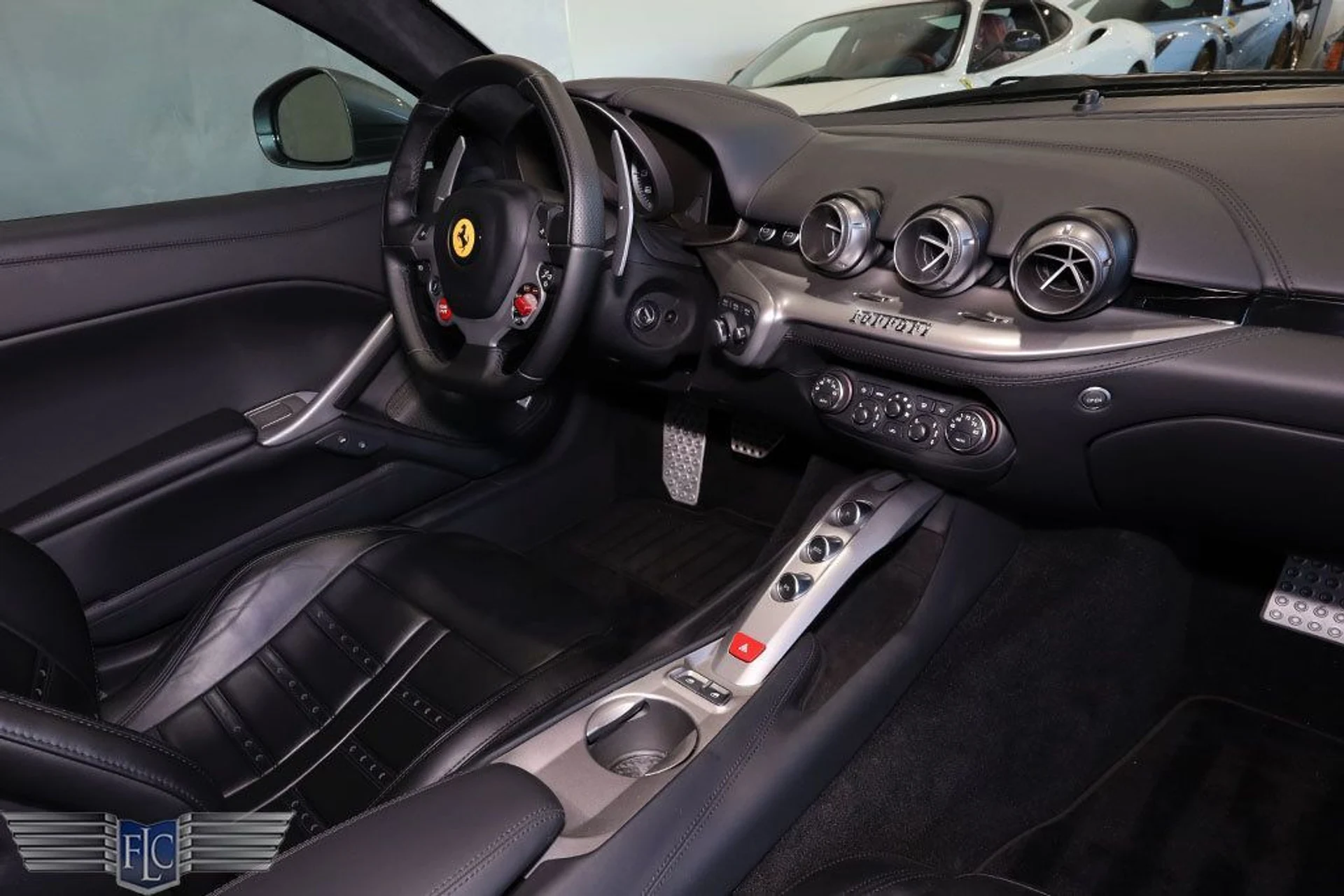 mph024_670995473_used_2016_ferrari_f12berlinetta_2drcoupe_9689_22497183_25_1024_2b3da70ad9