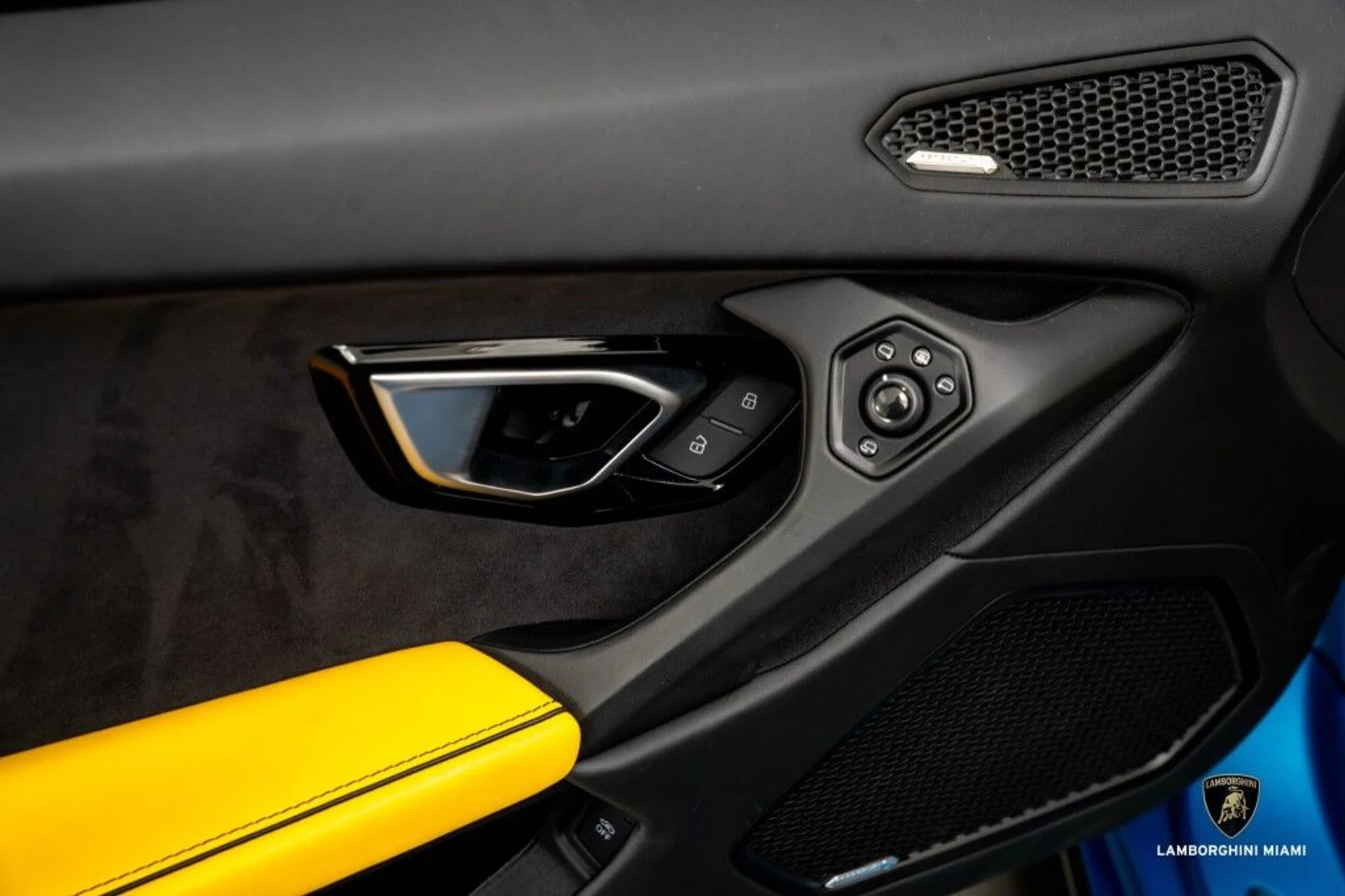 mph024_675156545_d6ac75d27c11045d81ec60d49818ea3d_271fbd892b