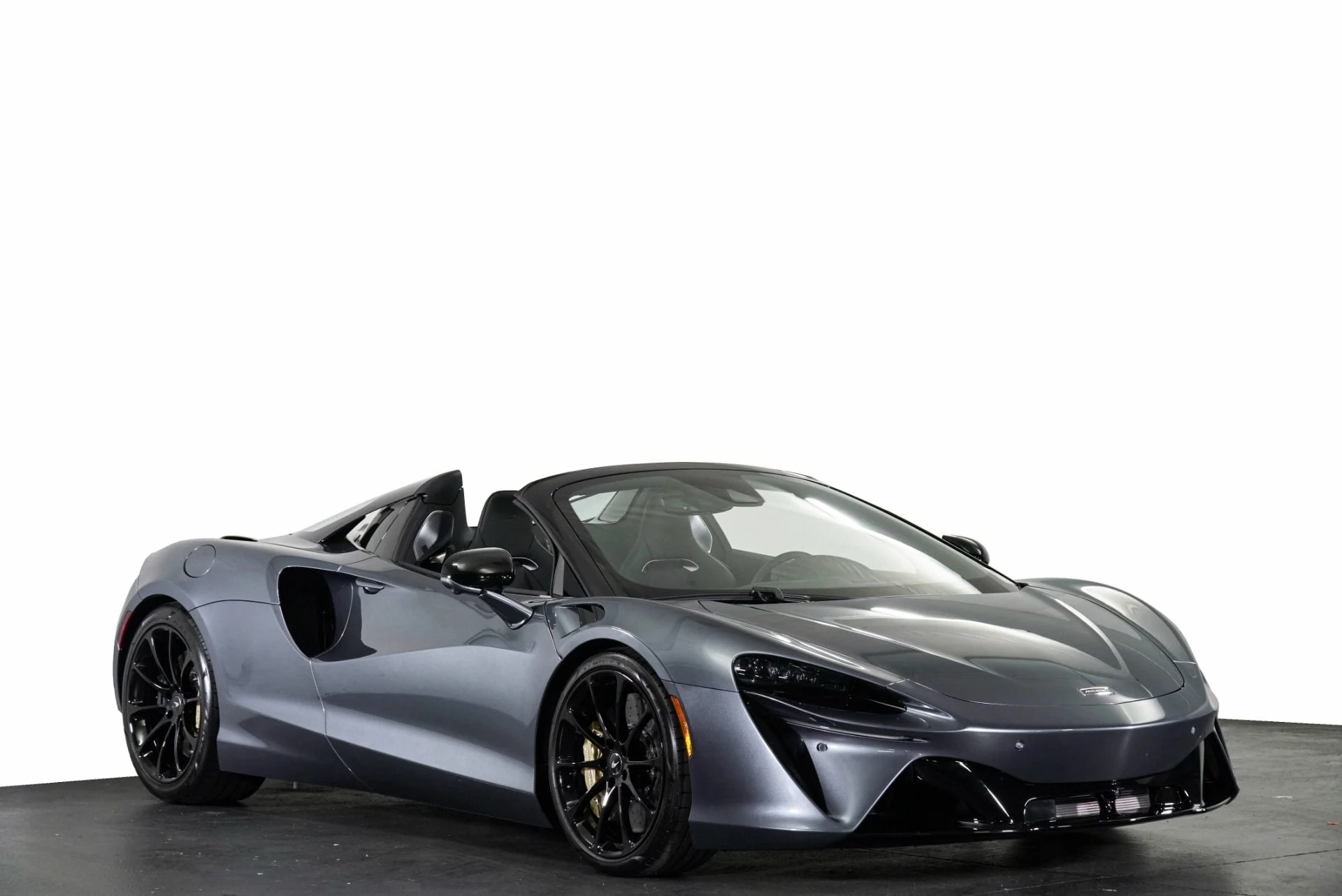 mph024_678554075_New_2026_Mc_Laren_Artura_1774429386_1789f6f328