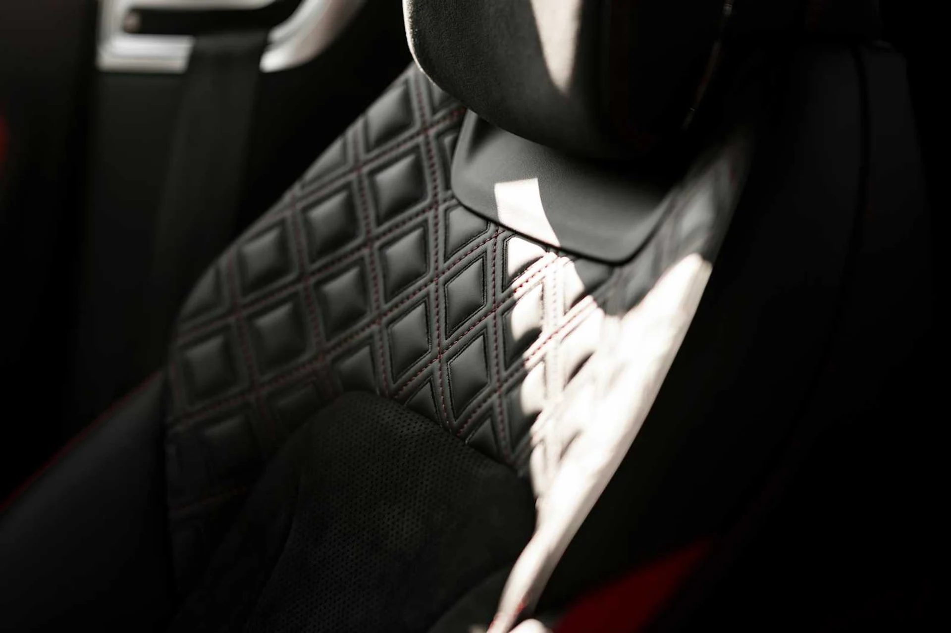 mph024_680657685_27461d3ad741e17dcefc91c598e89220x_8441fbe170