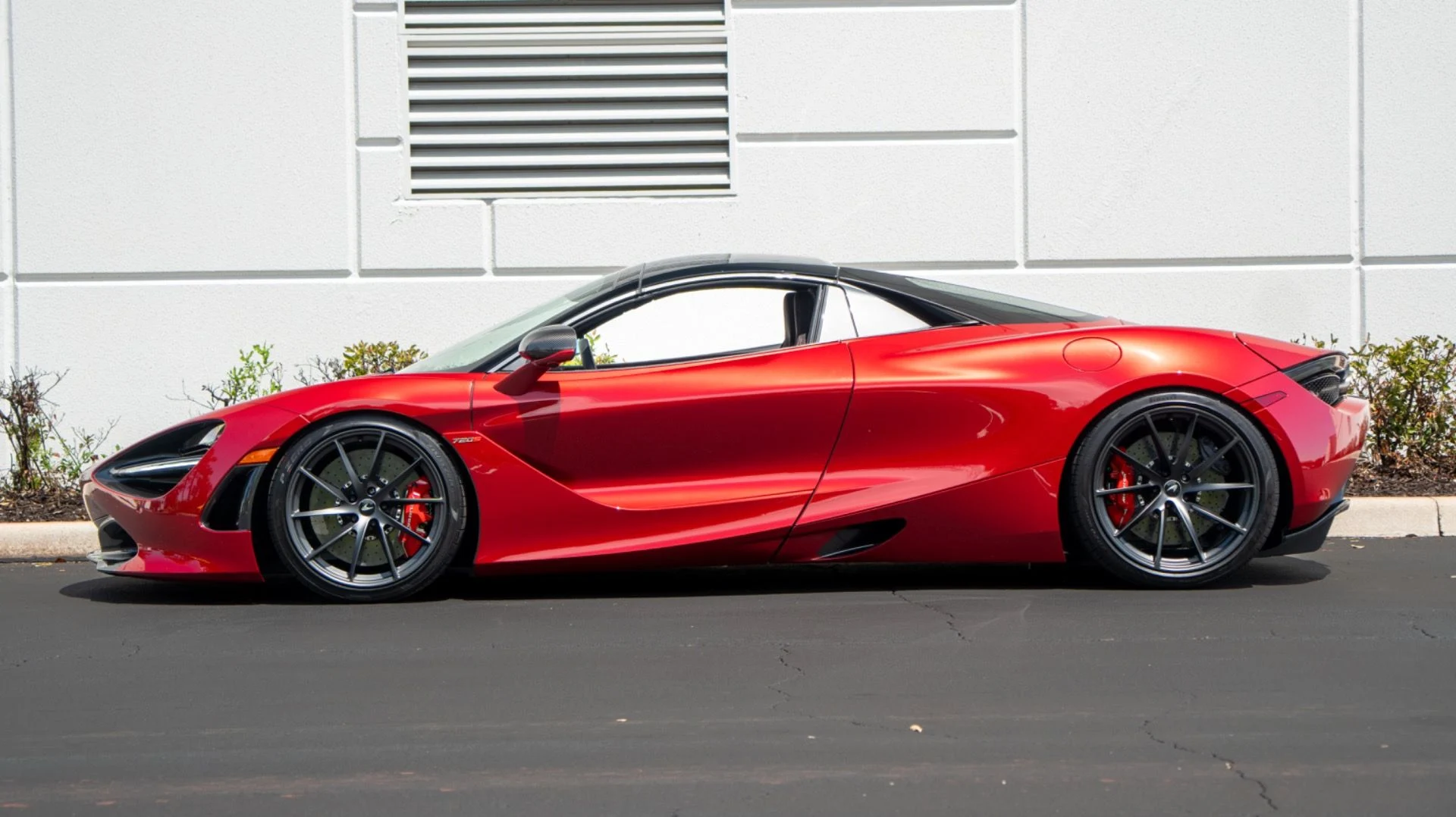 mph024_680942856_Used_2022_Mc_Laren_720_S_Spider_1754430680_f8bbe5c9b1