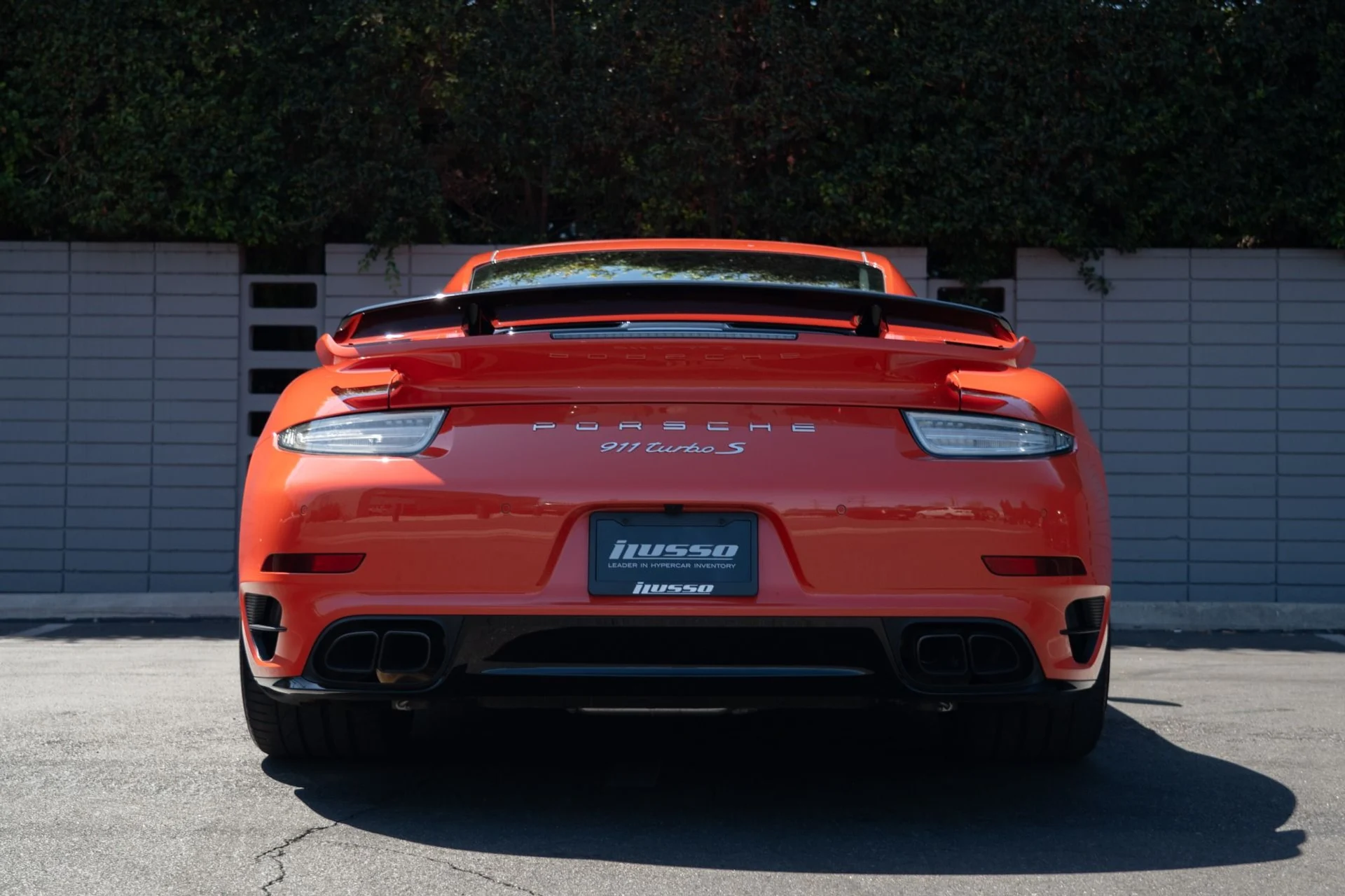 mph024_681411356_Used_2016_Porsche_911_Turbo_S_1756939702_790ae7e34a