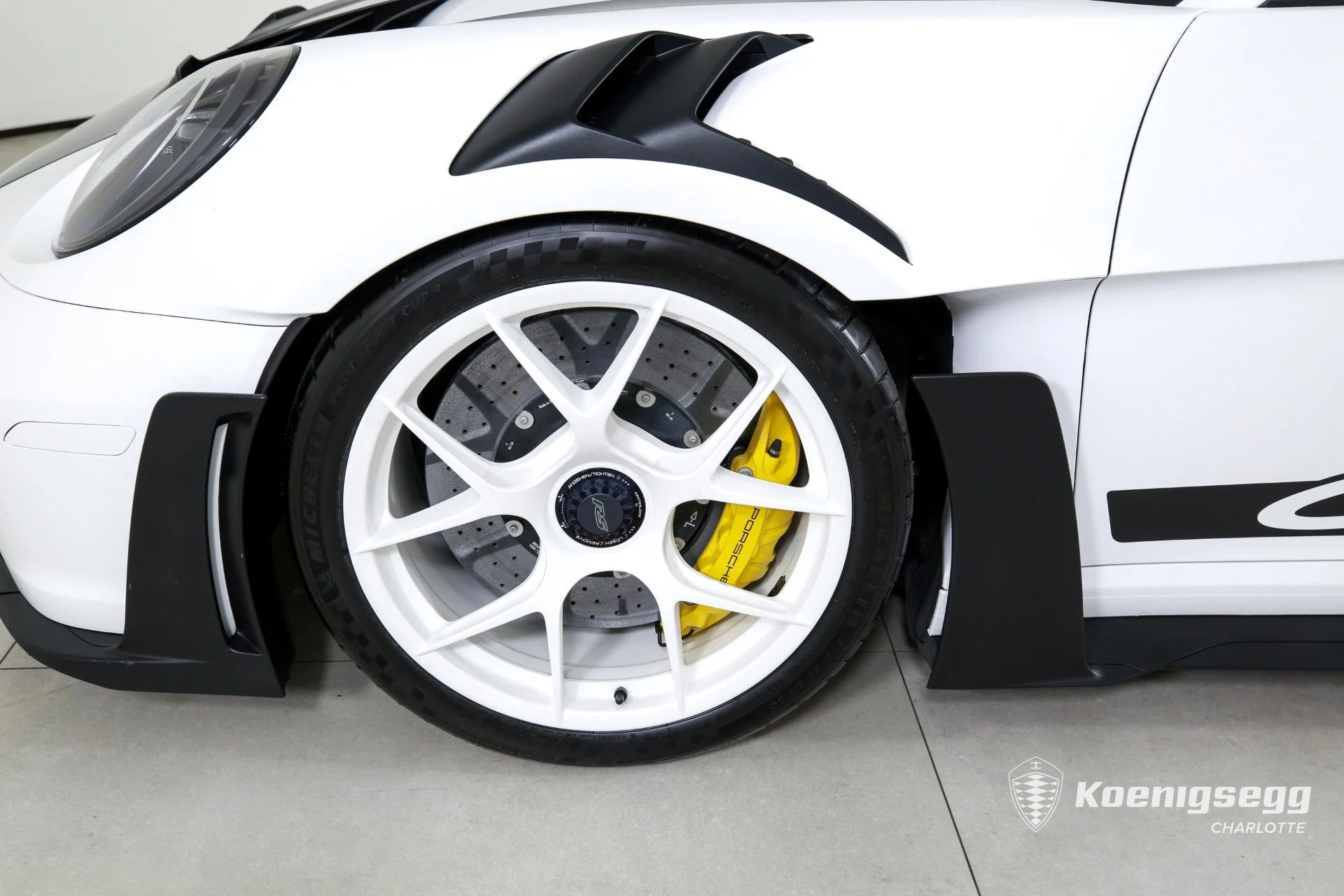 mph024_683075178_Used_2024_Porsche_911_GT_3_RS_1761086106_414179072c