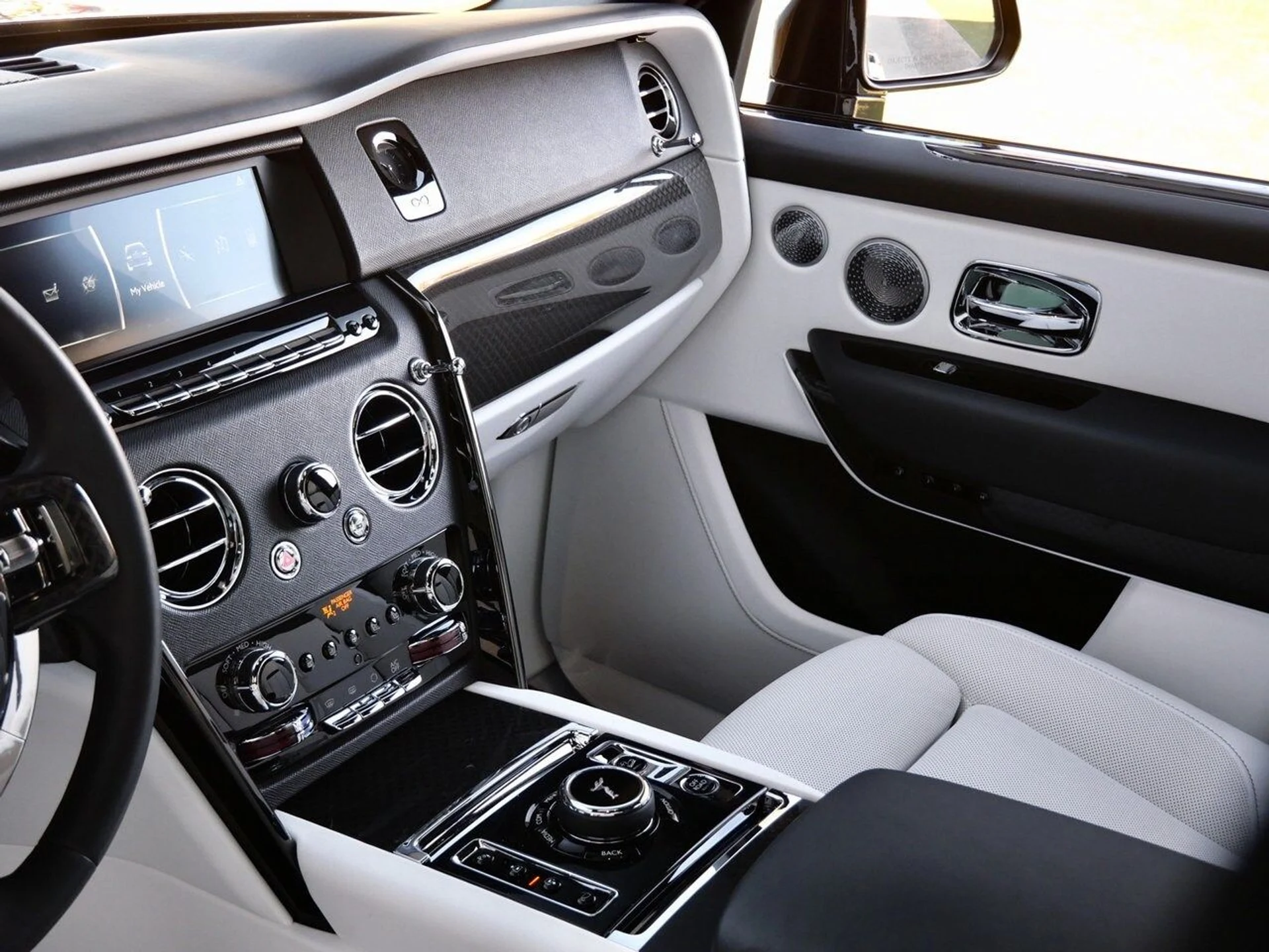 mph024_691916054_a7f13d5da89934f88ca823bf969cbde9x_20d706684a