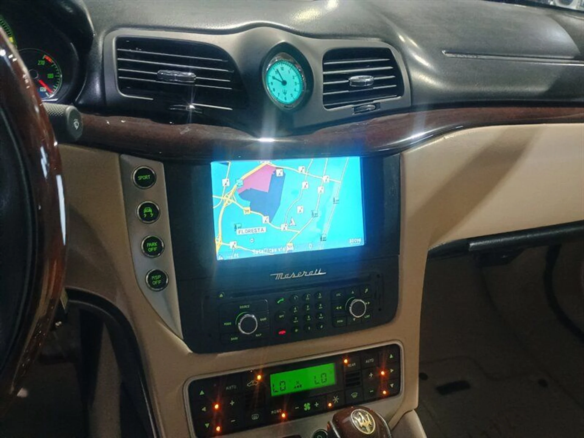 mph024_693173957_7fb6160612_800_3fb674f61a