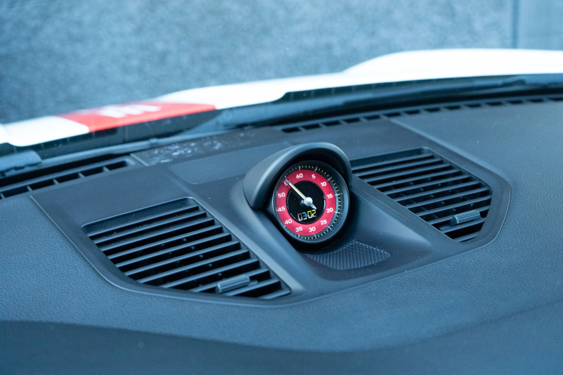 mph024_702250209_Used_2022_Porsche_911_GT_3_1792707186_36812915c6