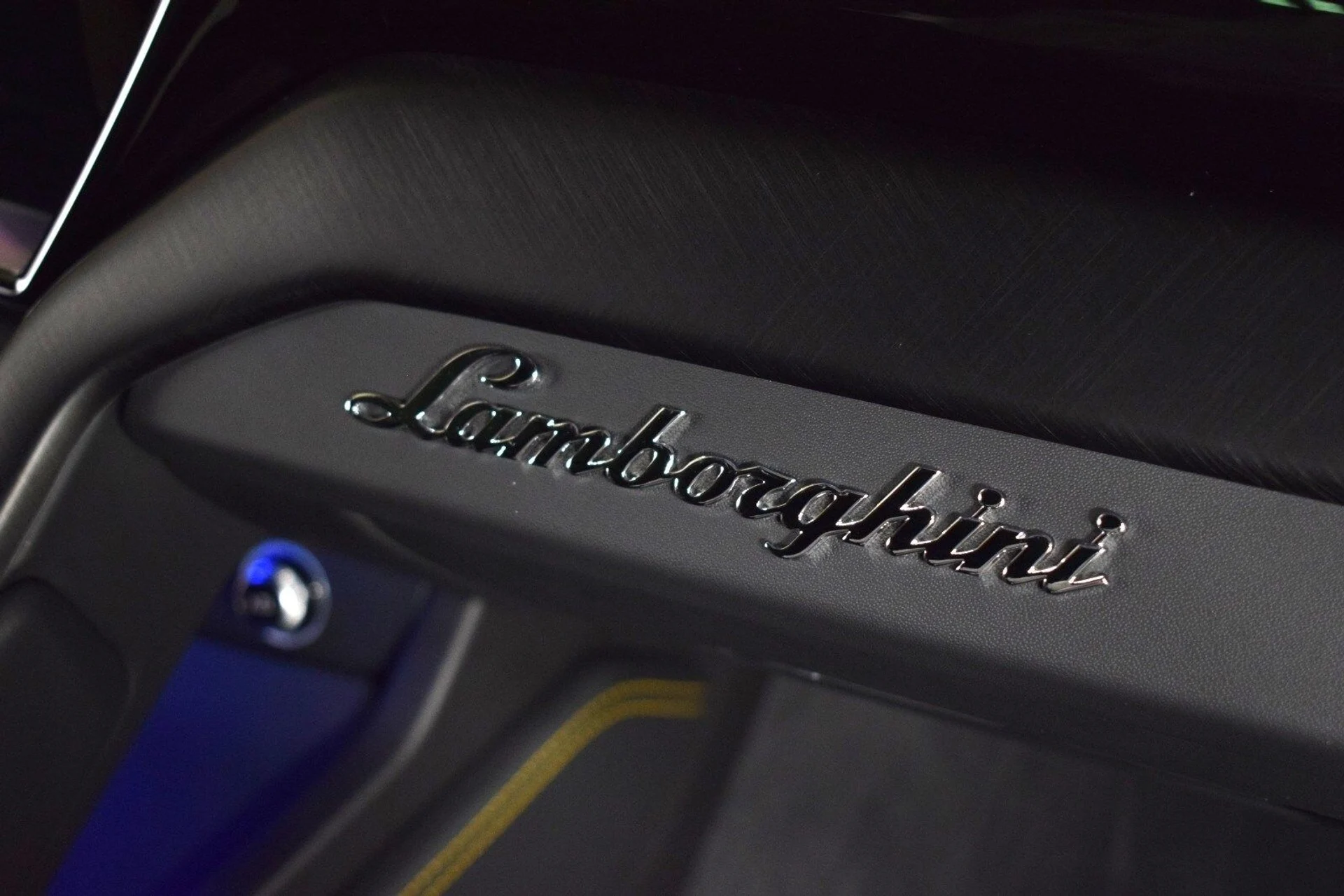 mph024_703011641_c98e78ac4cbc3251f2be6546e9b420eex_138a76205f